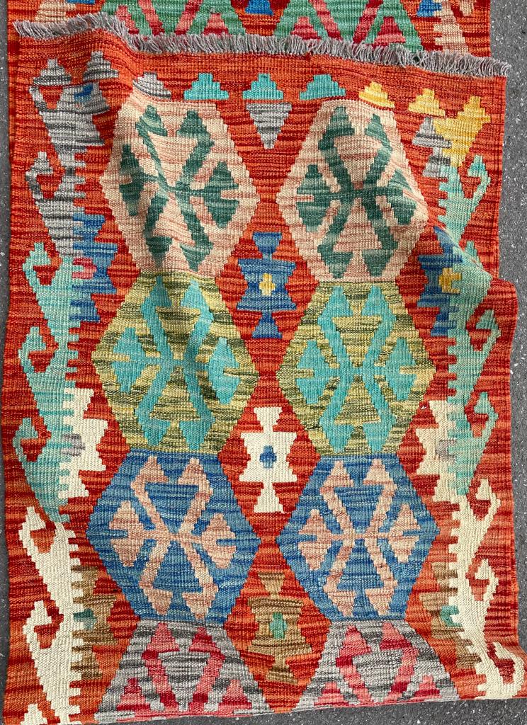 VINTAGE ANATOLIAN TURKISH KILIM RUNNER RUG - Image 4 of 4