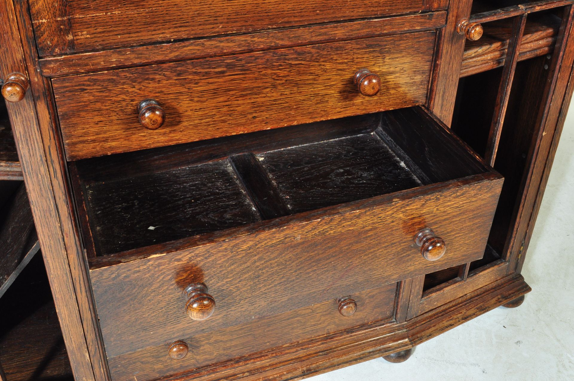 1930S ART DECO OAK BUREAU BOOKCASE DISPLAY UNIT - Bild 3 aus 6