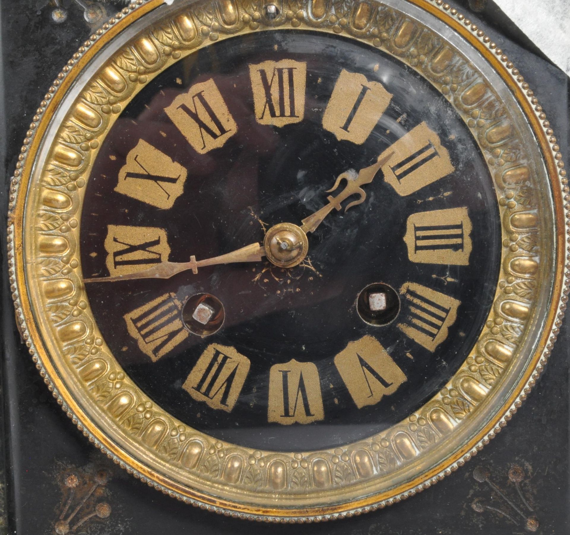 TWO VICTORIAN SLATE & MARBLE MANTEL CLOCKS - Image 3 of 6