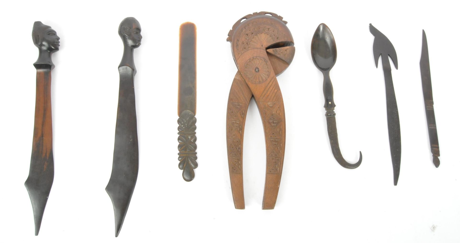 COLLECTION OF VINTAGE TRIBAL CARVED WOOD & BONE UTENSILS