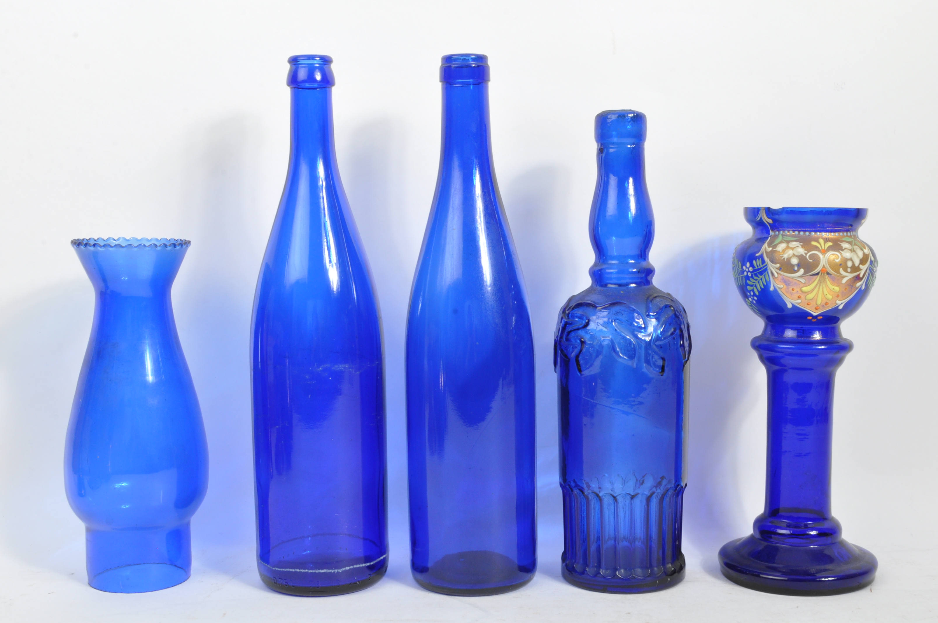 COLLECTION OF VINTAGE 20TH BLUE GLASS & LATER - Image 3 of 7