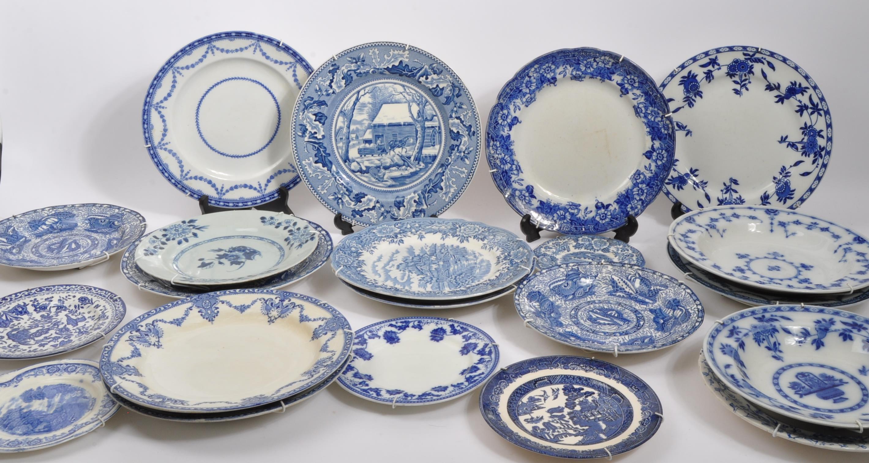 LARGE COLLECTION VICTORIAN & LATER BLUE & WHITE CABINET PLATES