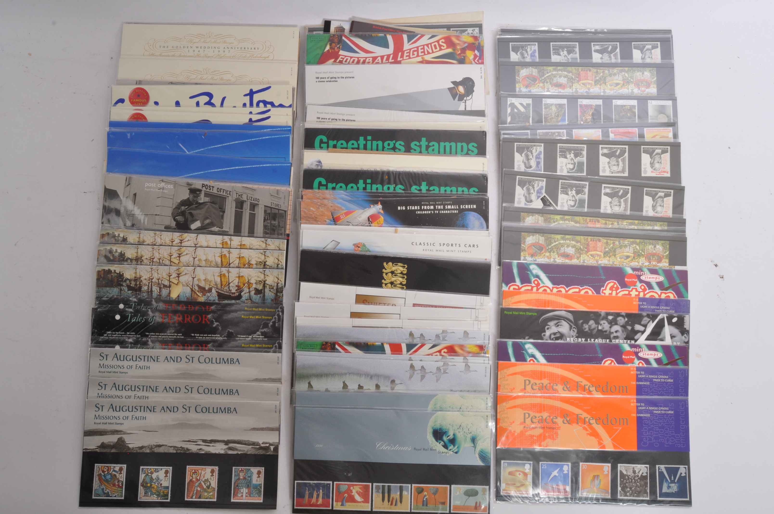 LARGE COLLECTION OF UK PRESENTATION PACK & 1ST CLASS STAMPS - Image 2 of 7