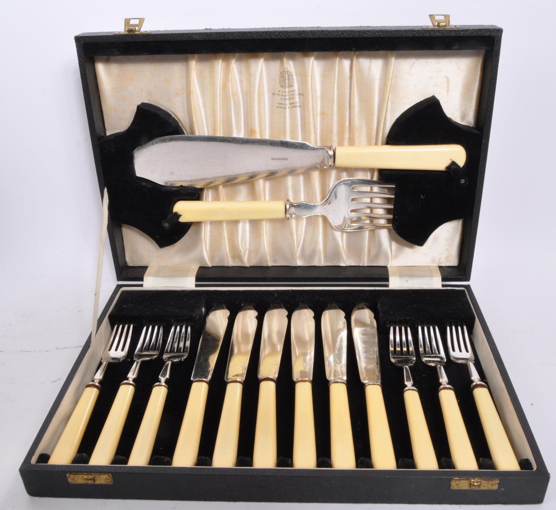 MAPPIN & WEBB - TWO SETS OF KNIFE & FORK CUTLERY CASES - Bild 2 aus 6