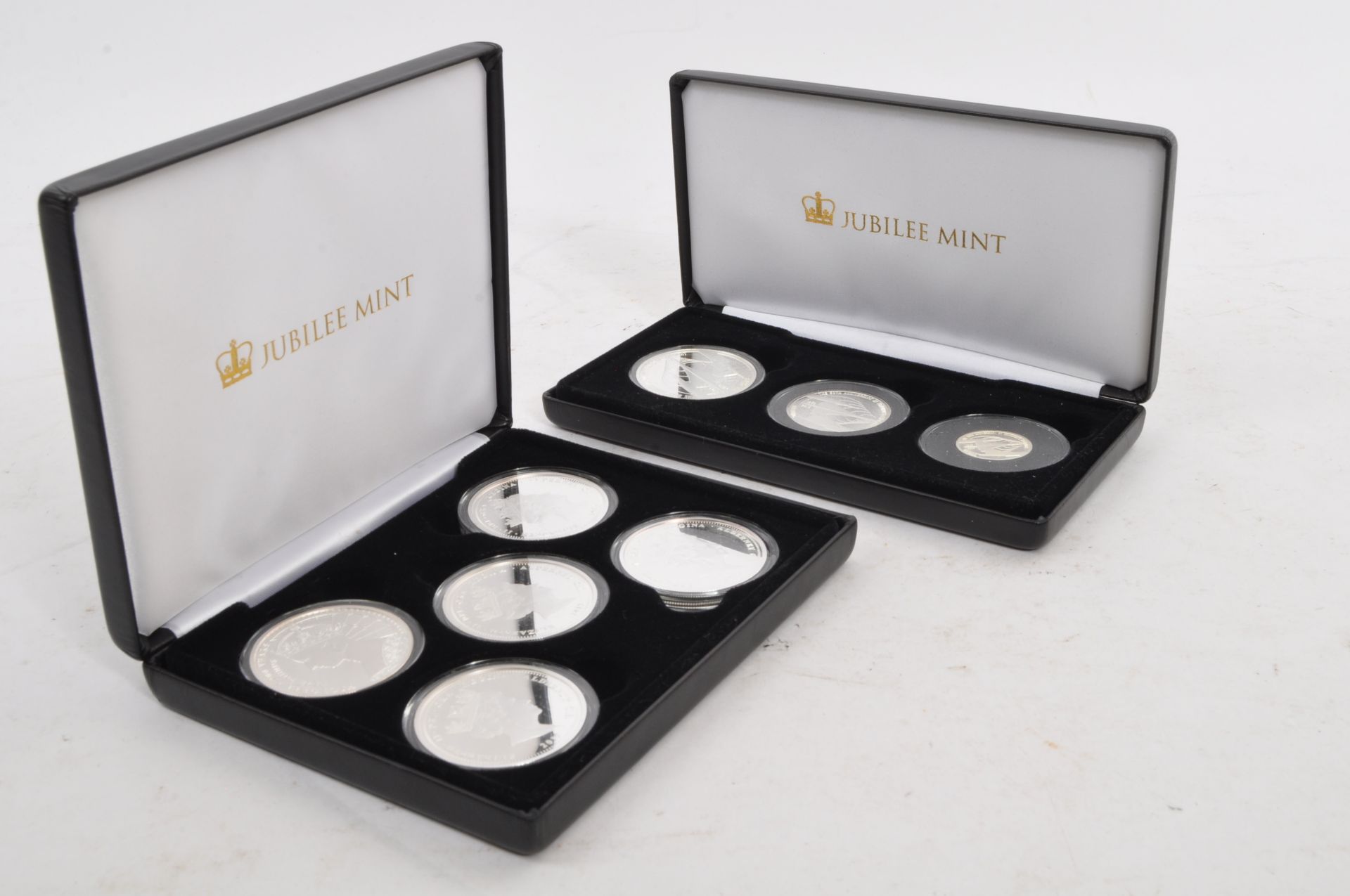 TWO JUBILEE MINT 2019 ANNIVERSARY SILVER PROOF COIN SETS - Image 6 of 7