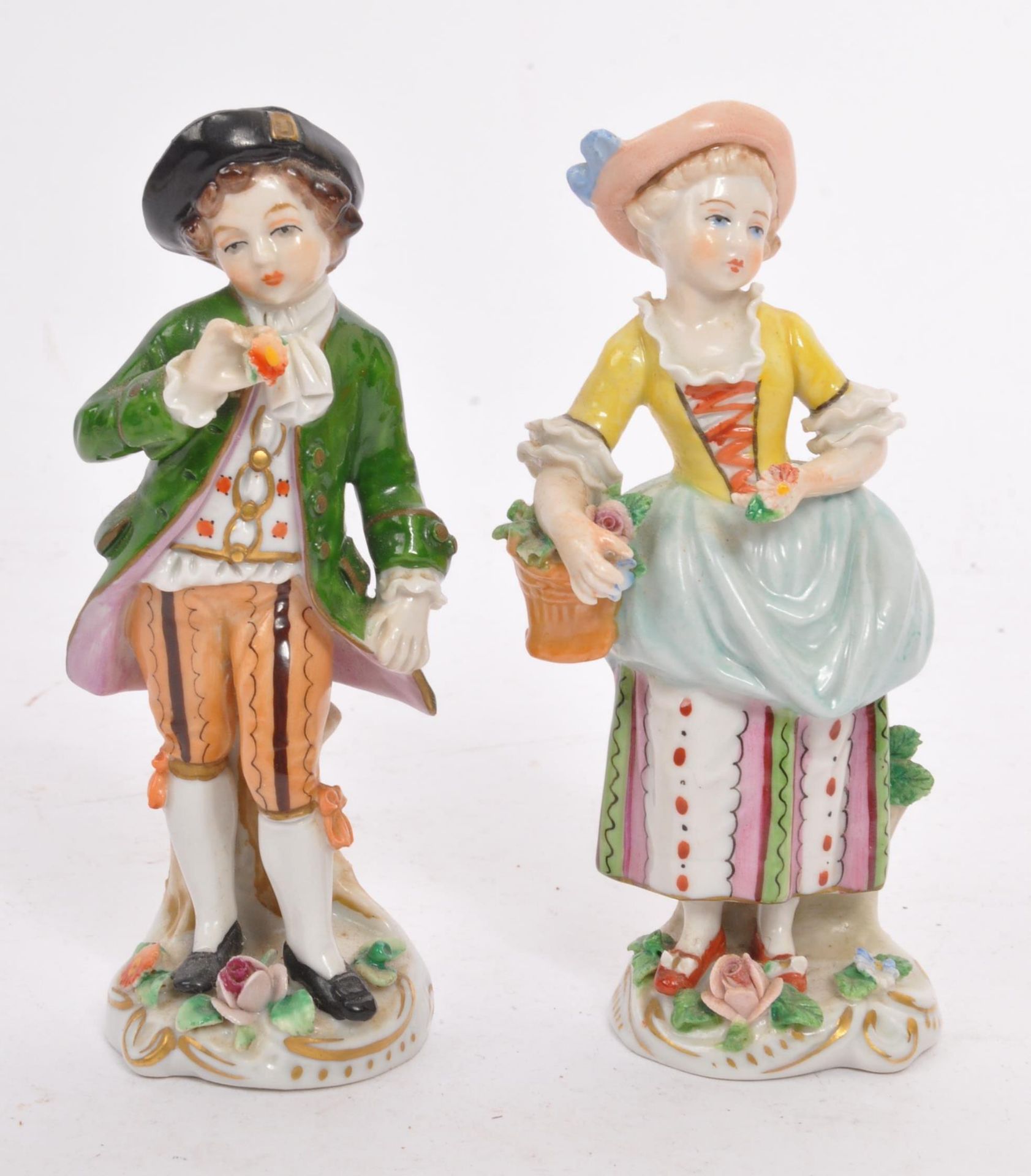 COLLECTION 19TH CENTURY PORCELAIN - TEACUPS - FIGURES - Image 8 of 10