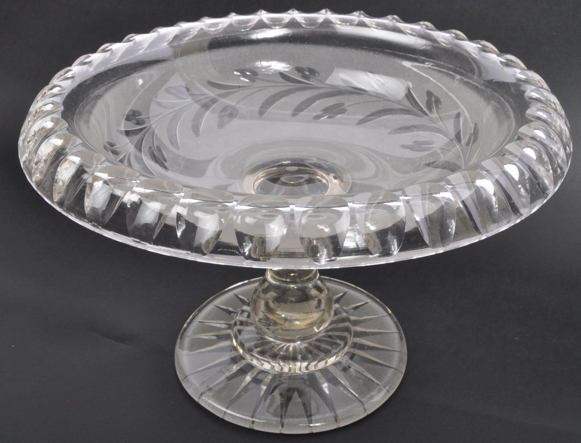 TWO 19TH CENTURY CUT GLASS COMPORTS & SIDE PLATES - Image 5 of 7