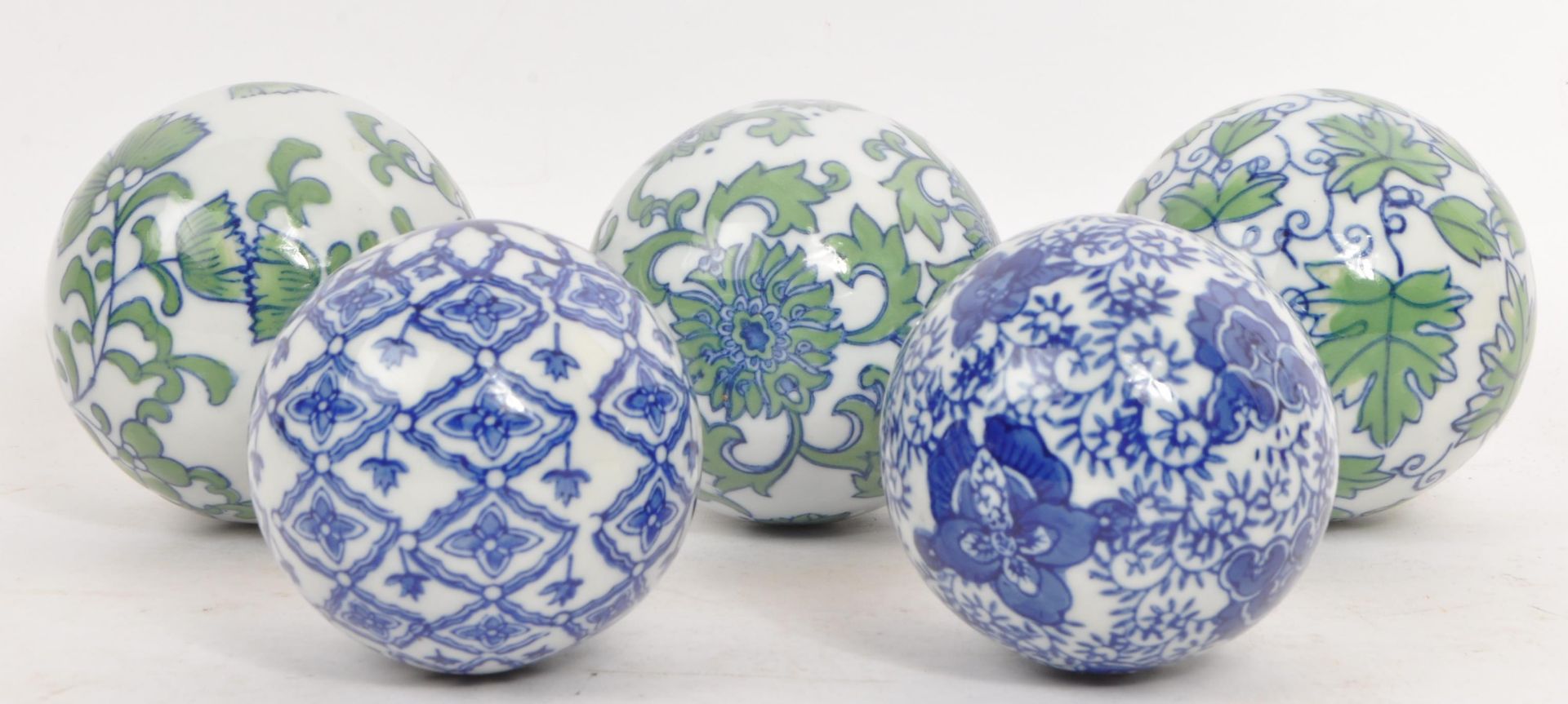 COLLECTION OF CHINESE PORCELAIN CARPET BALLS