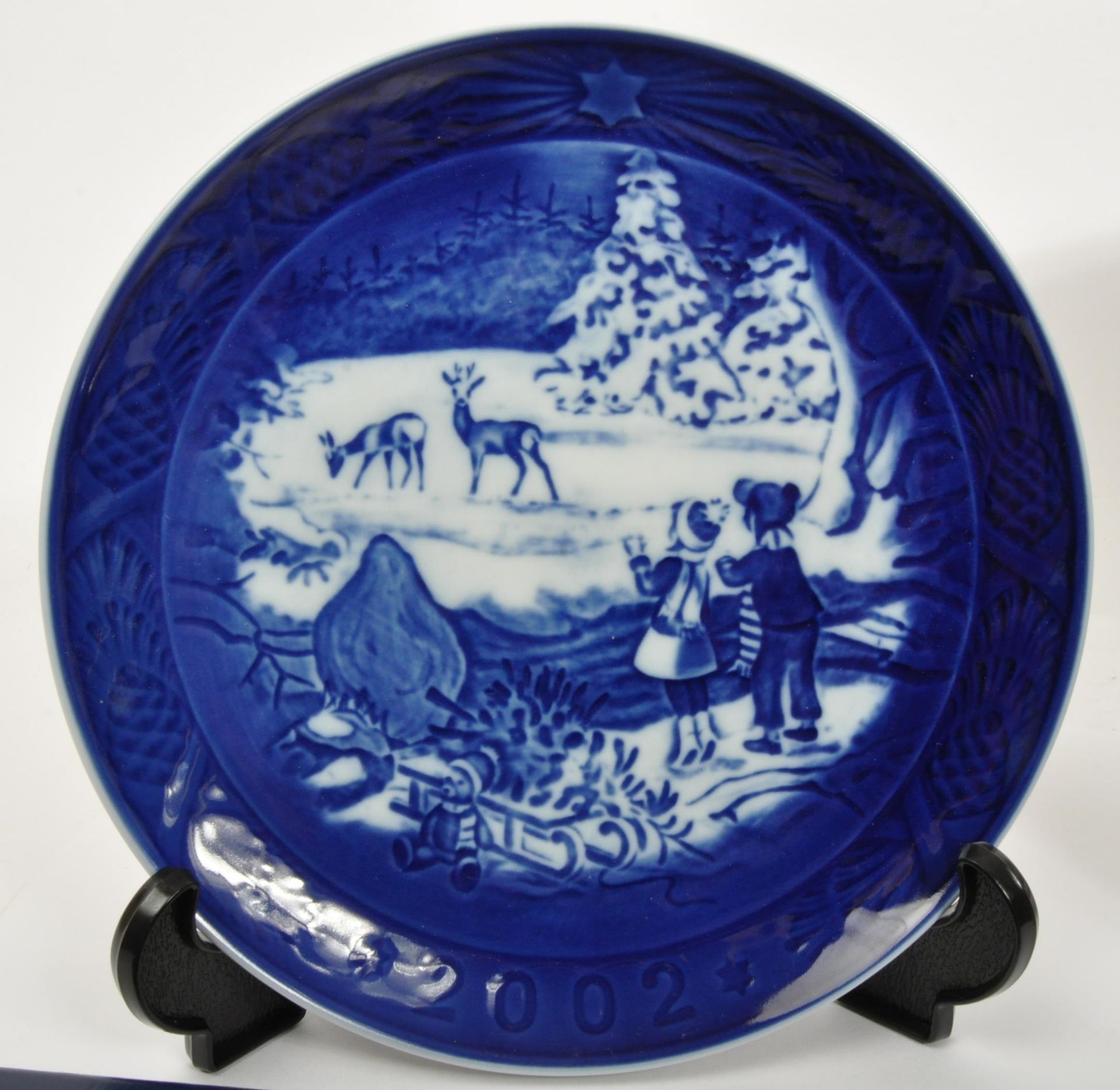 COLLECTION OF ROYAL COPENHAGEN CHRISTMAS PLATES - Image 3 of 7