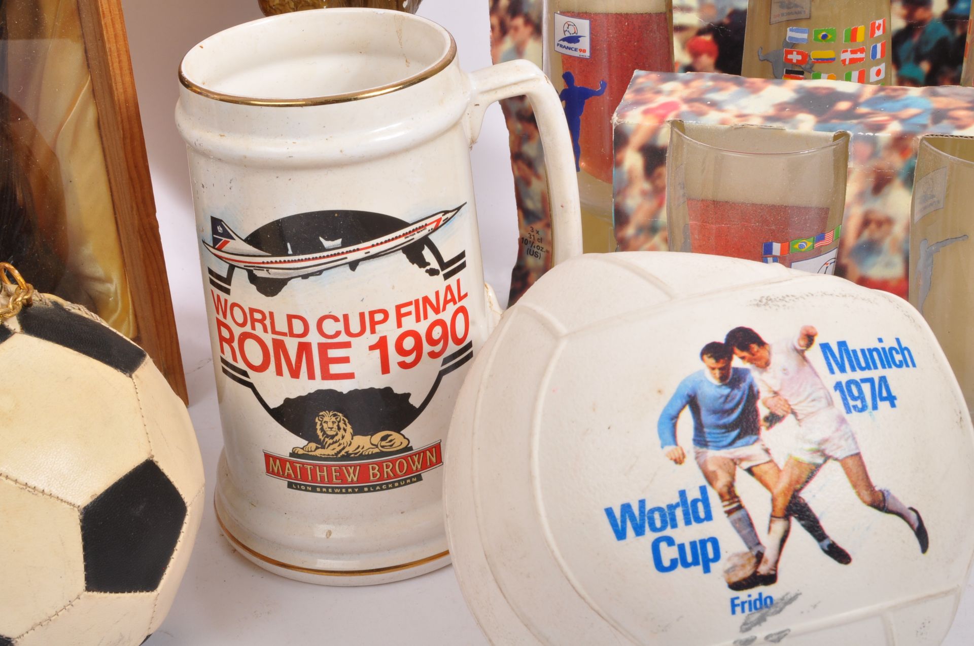 OF SPORTING INTEREST - VINTAGE FOOTBALL WORLD CUP MEMORABILIA - Image 4 of 5