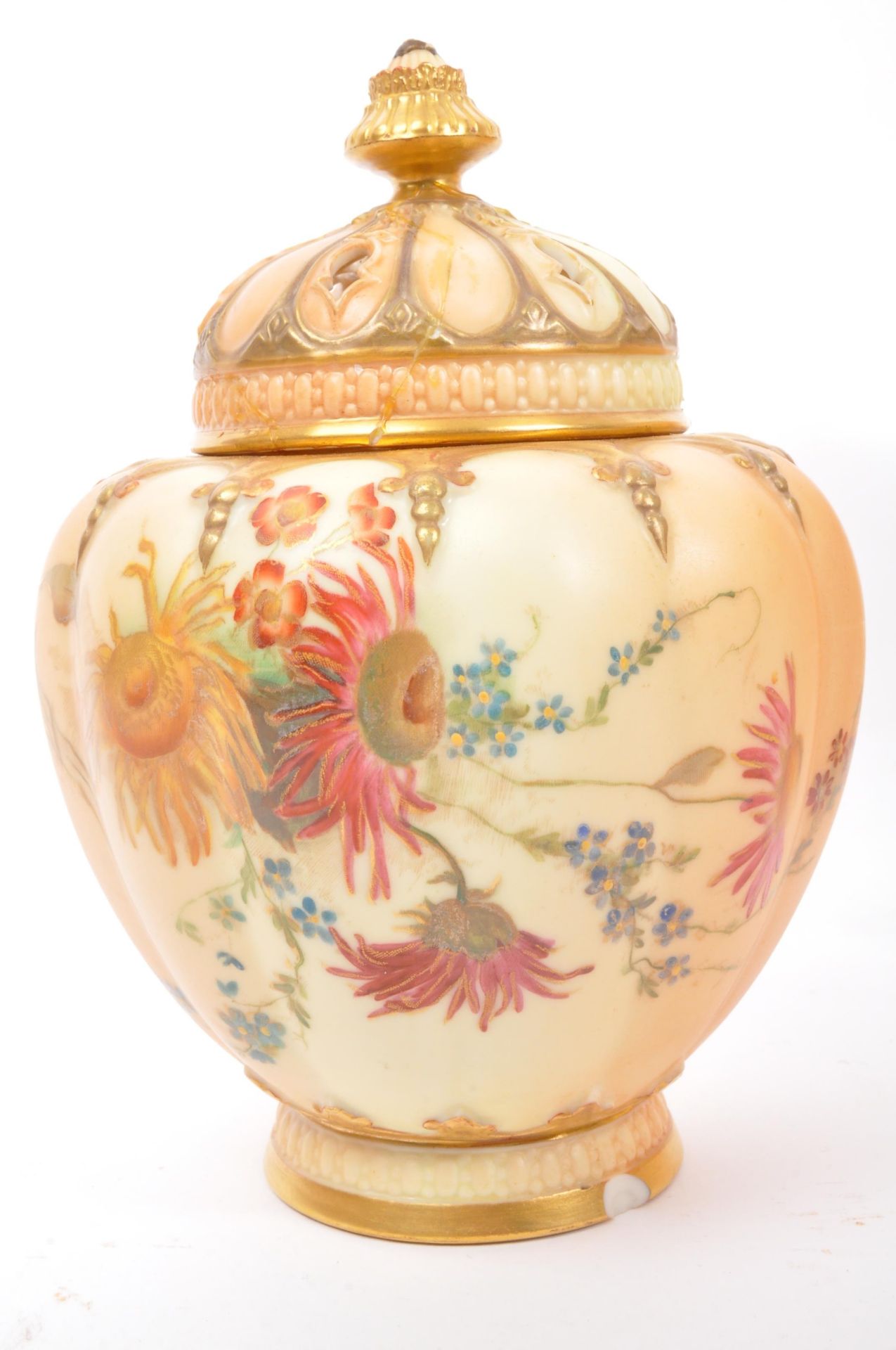 ROYAL WORCESTER EARLY 20TH CENTURY BONE CHINA LIDDED URN - Image 6 of 7