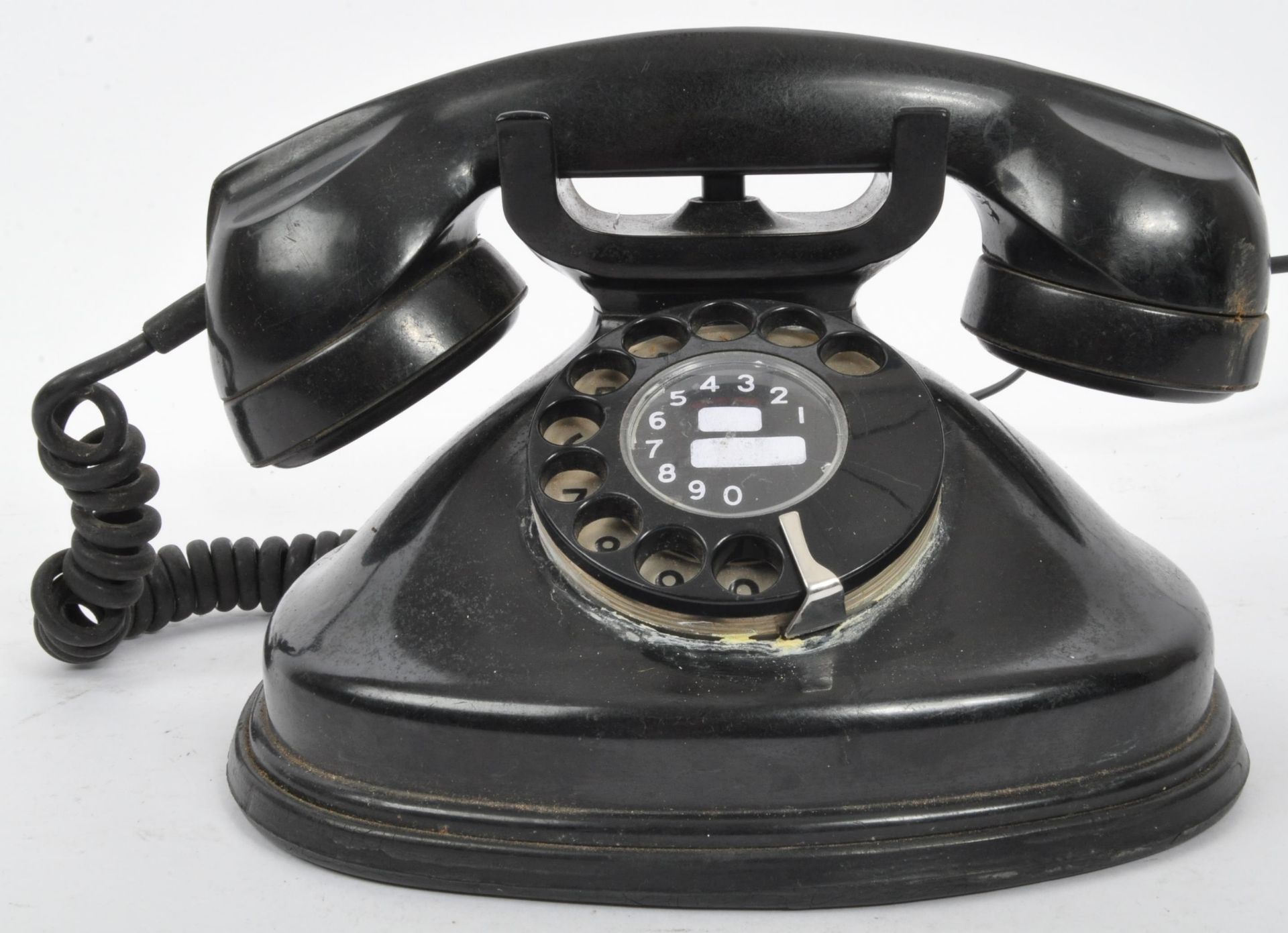 1930S AMERICAN BAKELITE 'THE FAT BOY' TELEPHONE