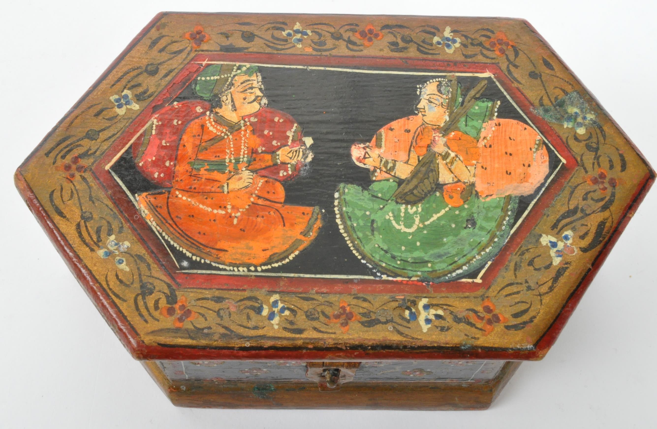 THREE EARLY 20TH CENTURY BOXES - MOTHER OF PEARL - INDIAN - Image 4 of 5