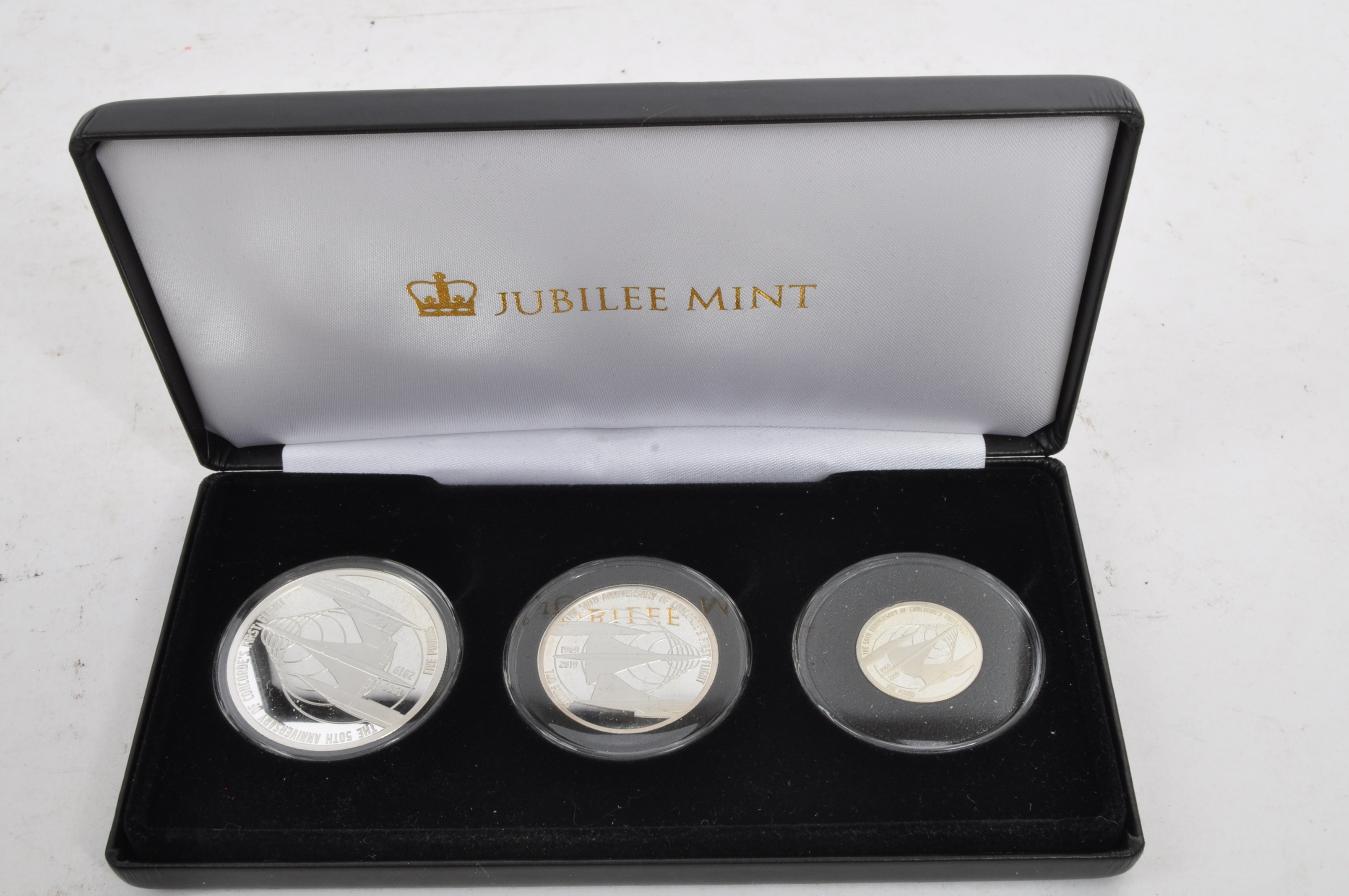 TWO JUBILEE MINT 2019 ANNIVERSARY SILVER PROOF COIN SETS - Image 5 of 7