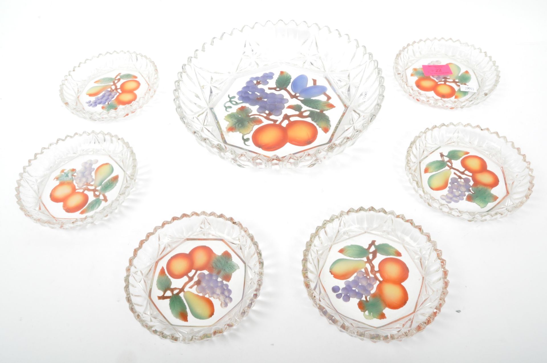 1940S CARNIVAL DEPRESSION GLASS PLATES & DISHES - Bild 7 aus 7