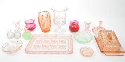 LARGE COLLECTION OF VINTAGE 1930S & 1940S GLASS
