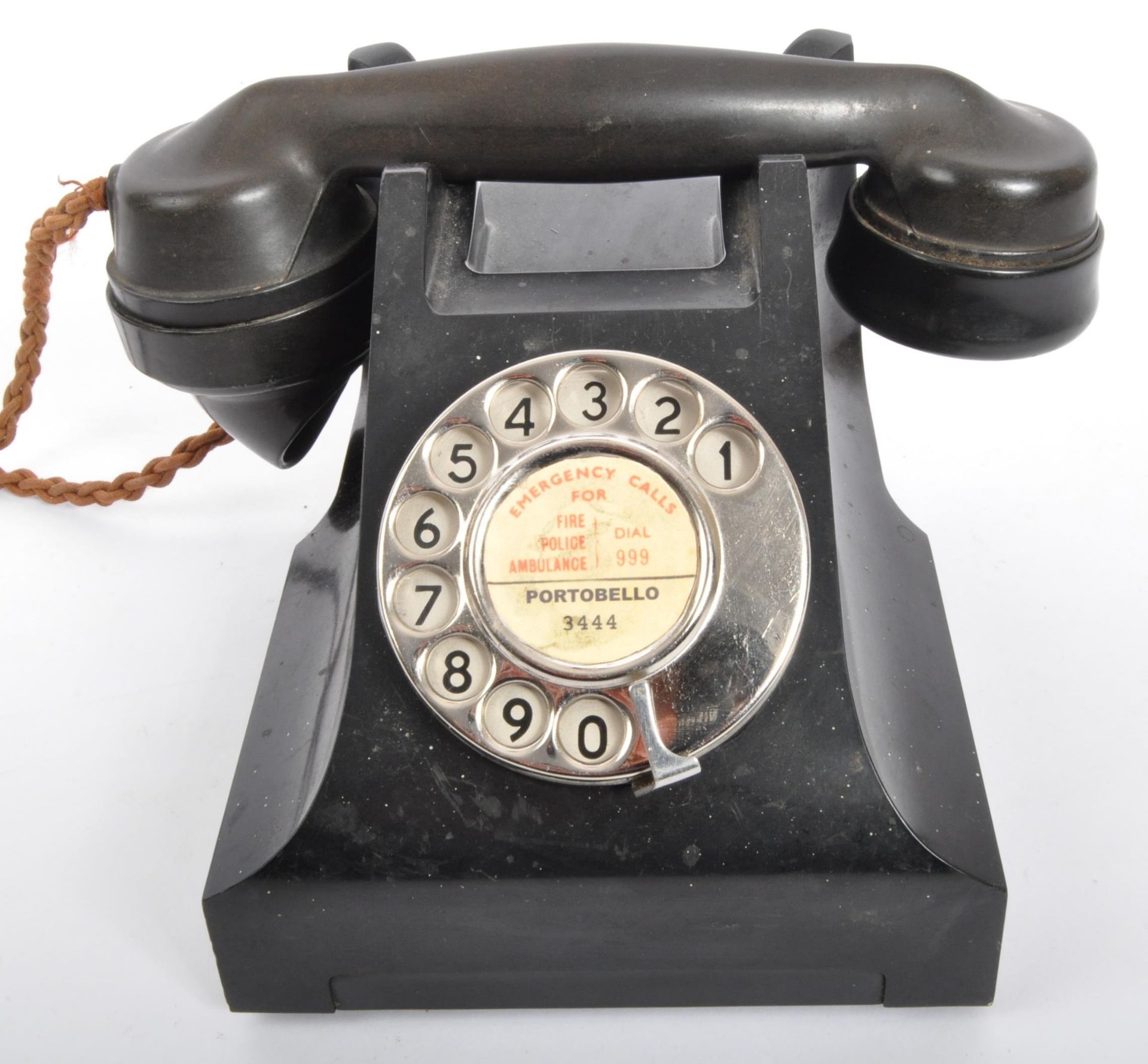 VINTAGE MID 20TH CENTURY BAKELITE 300 TYPE TELEPHONE - Image 2 of 5