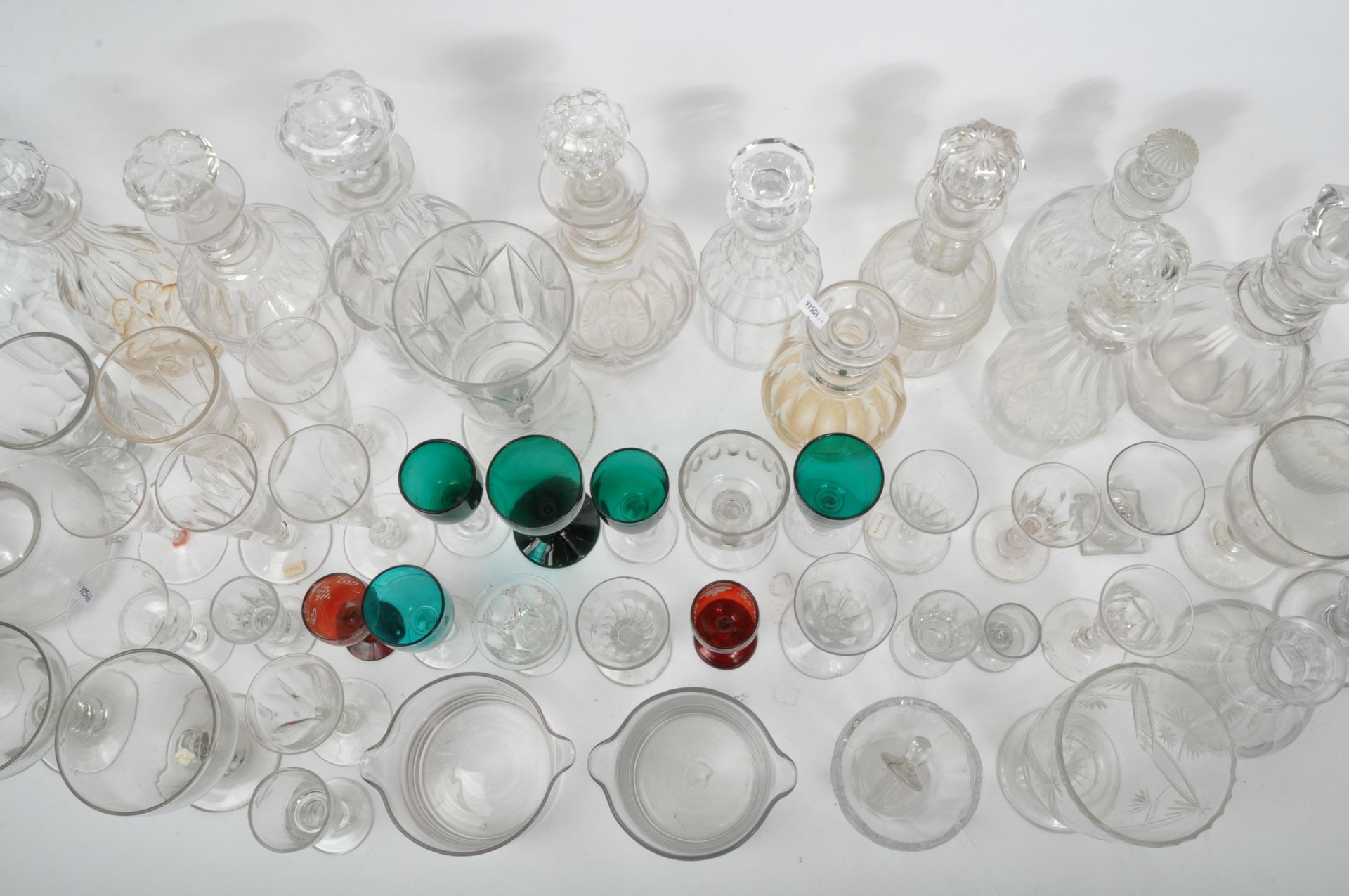 LARGE COLLECTION OF 18TH & 19TH CENTURY CUT GLASS DECANTERS - Bild 7 aus 7