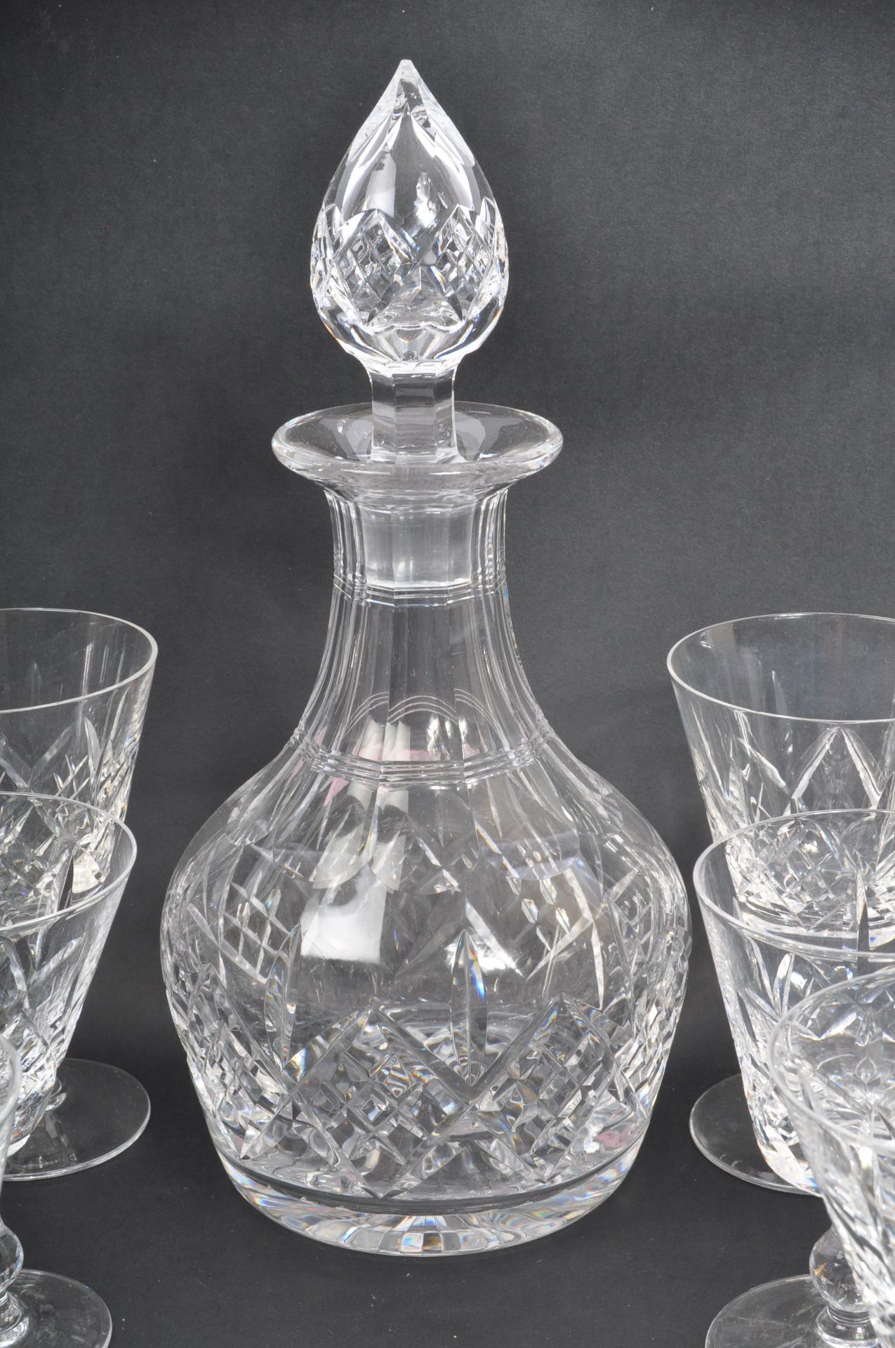 VINTAGE STUART CRYSTAL GLASS DRINKING SUITE WITH DECANTER - Bild 4 aus 5