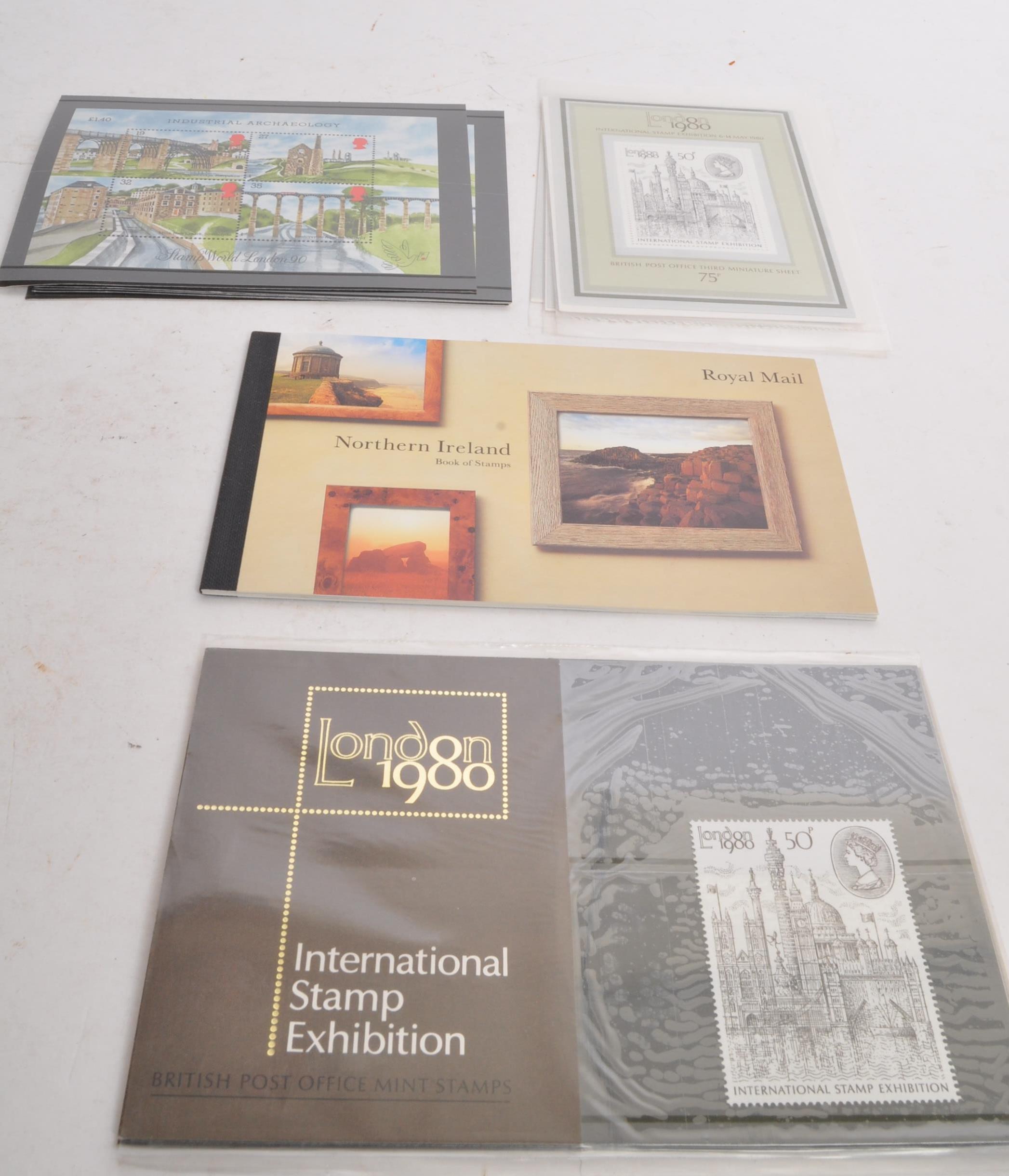 LARGE COLLECTION OF UK COMMEMORATIVE PRESENTATION PACKS - Image 7 of 12