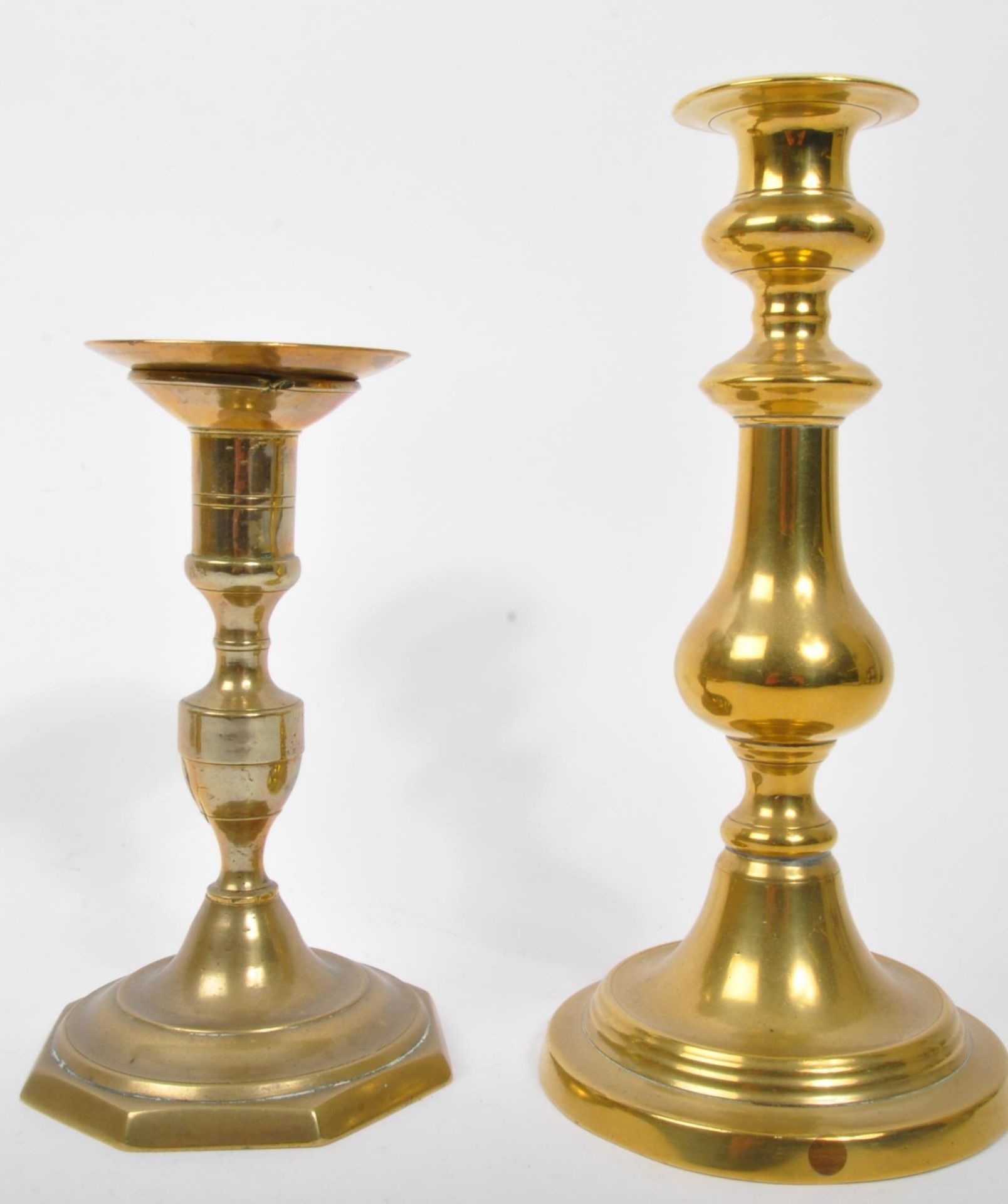 COLLECTION OF VICTORIAN & LATER BRASS CANDLESTICKS - Bild 3 aus 5