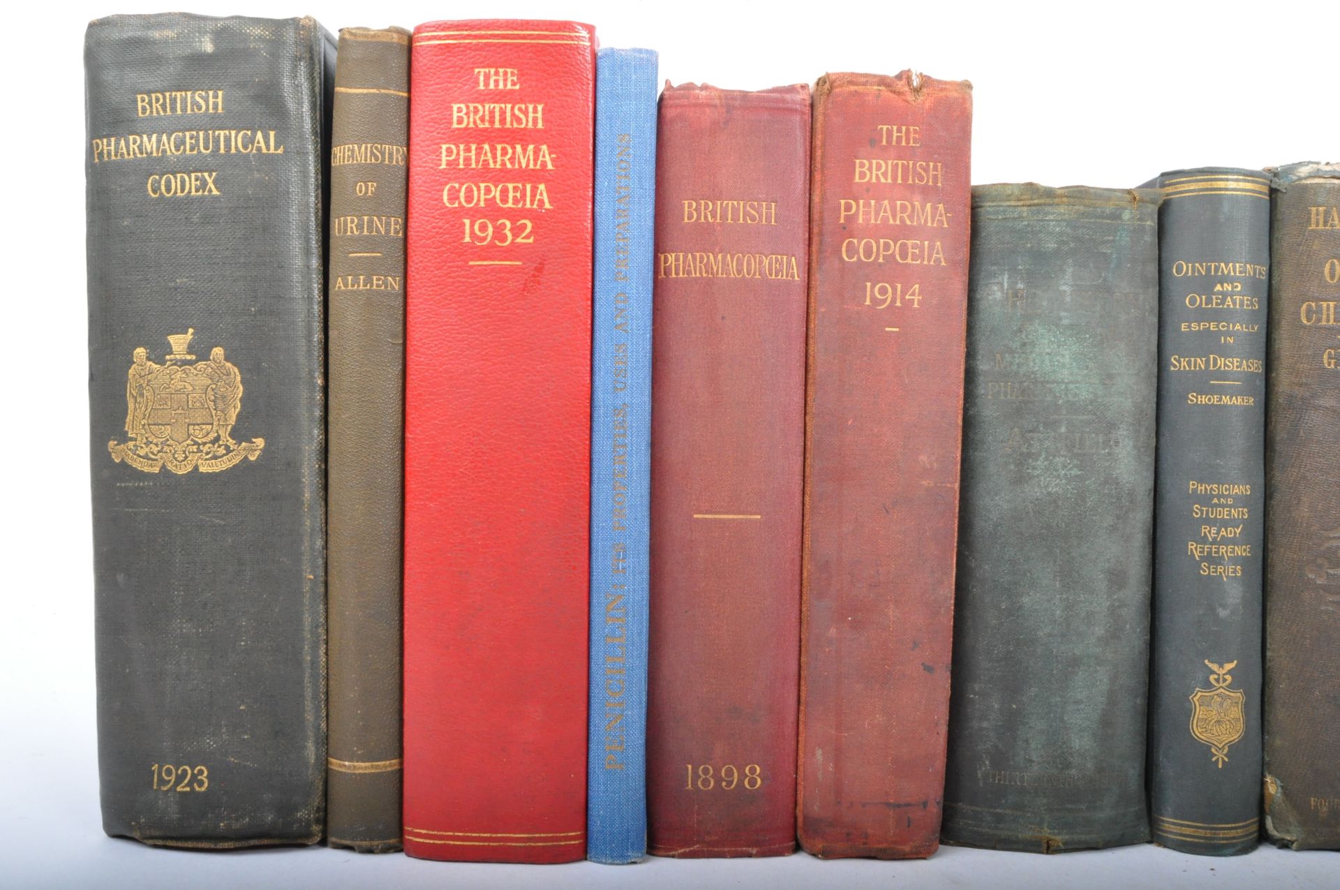 19TH CENTURY & LATER MEDICAL PHARMACEUTICAL BOOKS - Bild 2 aus 6