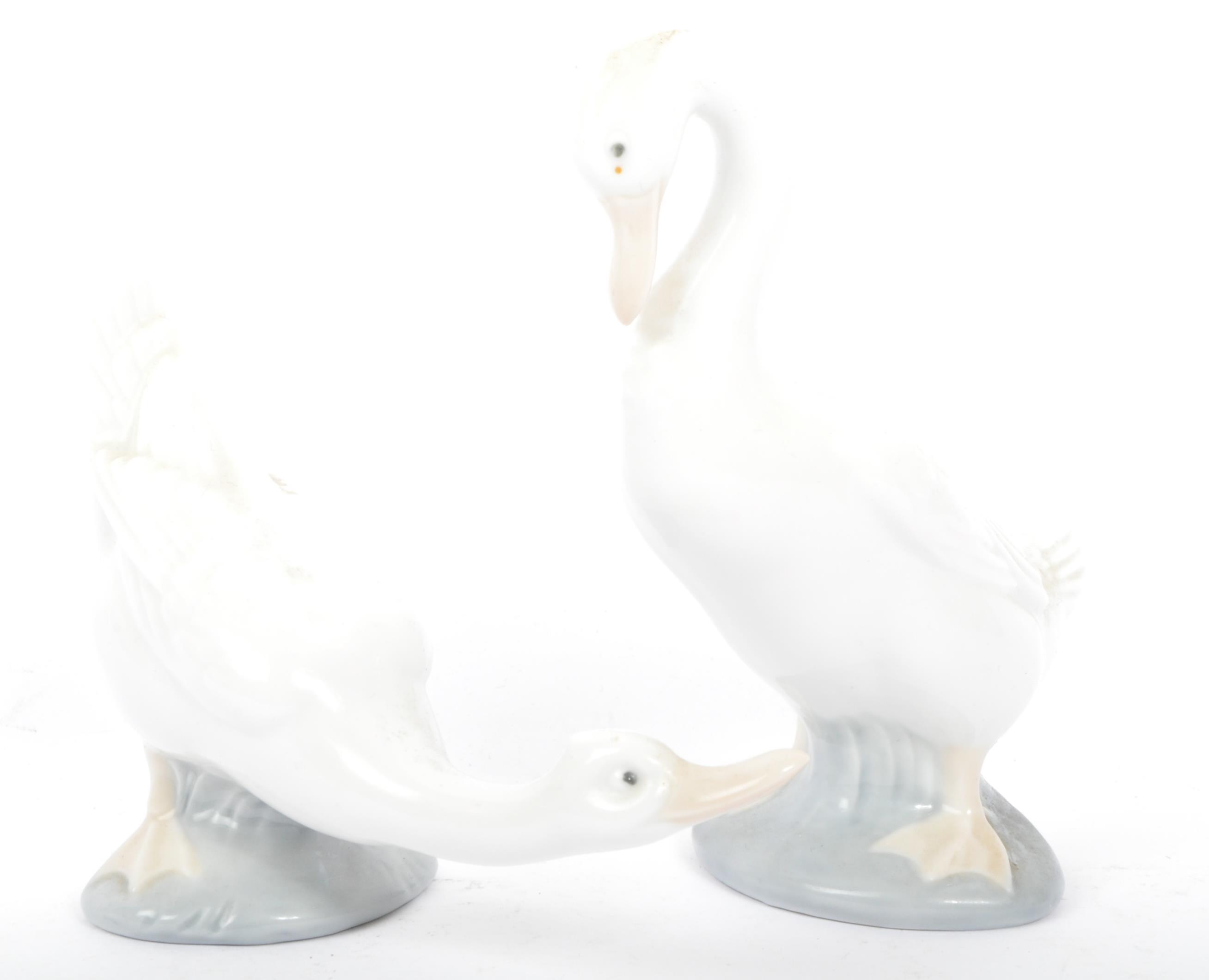 SIX VINTAGE NAO BY LLADRO CHINA GEESE FIGURINES - Image 5 of 5