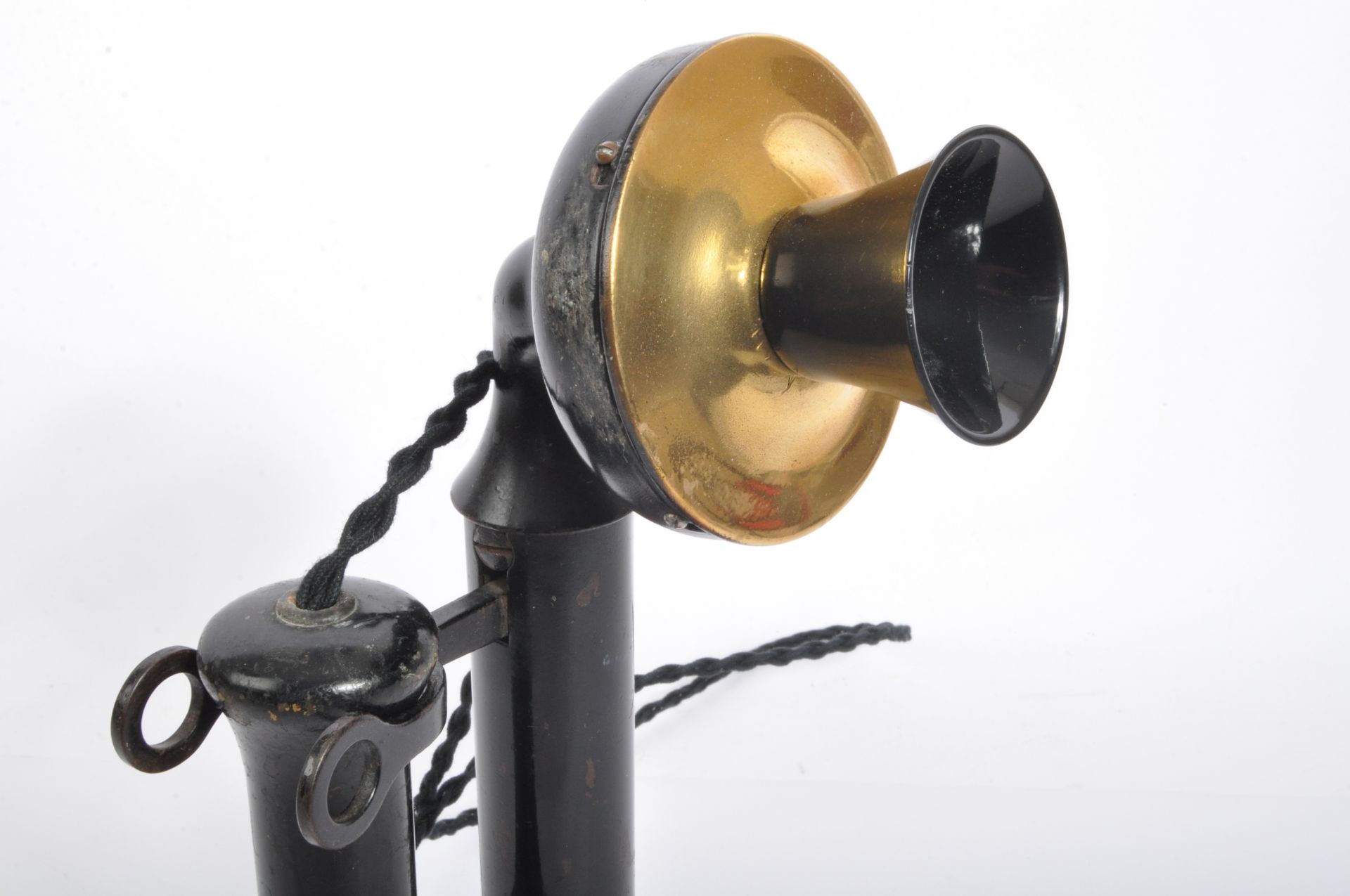 EARLY 20TH CENTURY METAL AMERICAN PRE DIAL CANDLESTICK PHONE - Image 5 of 5