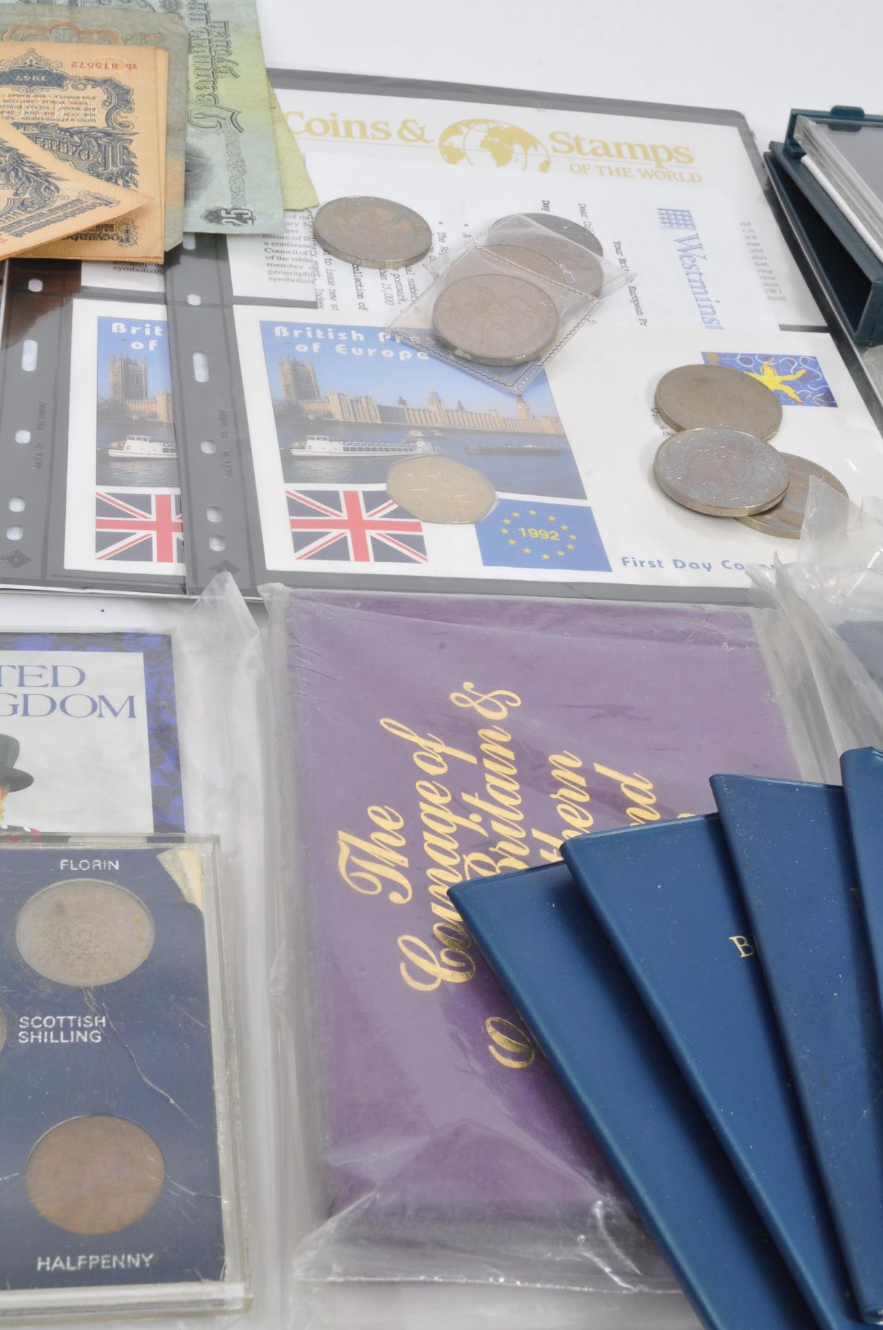 LARGE COLLECTION OF VINTAGE & LATER COMMEMORATIVE COINS - Image 3 of 6