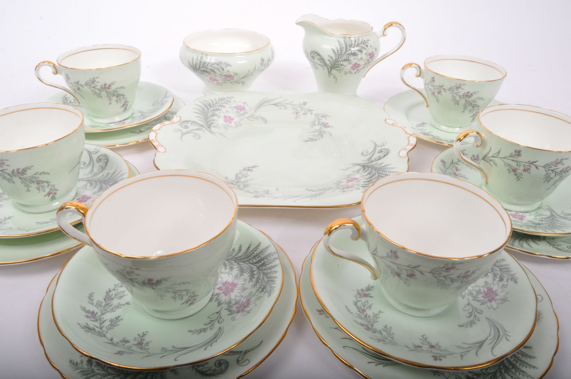 VINTAGE MID 20TH CENTURY AYNSLEY BONE CHINA TEA SET