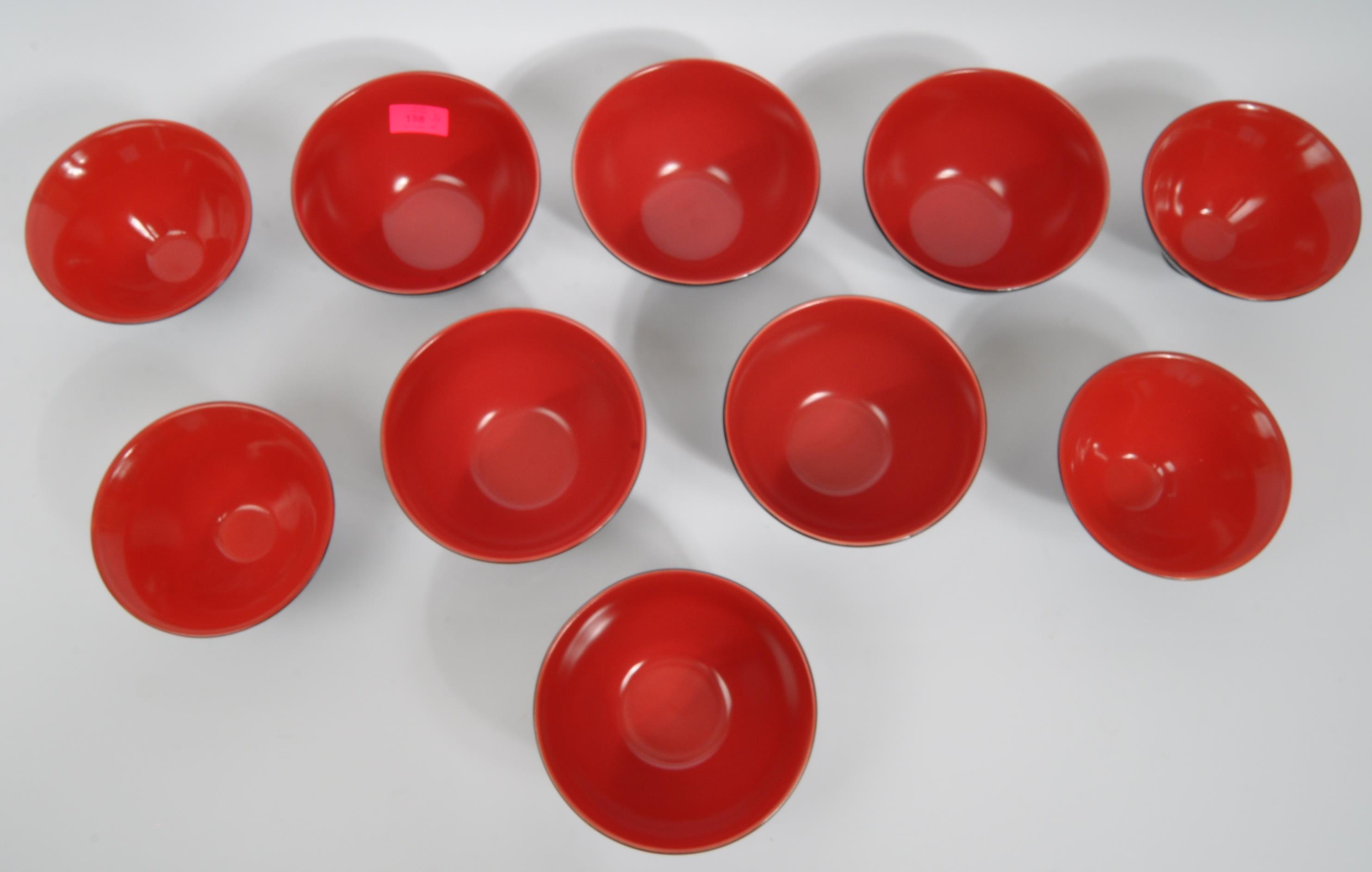 CONTEMPORARY TWO TONE CERAMIC BLACK & RED BOWLS - Image 2 of 6