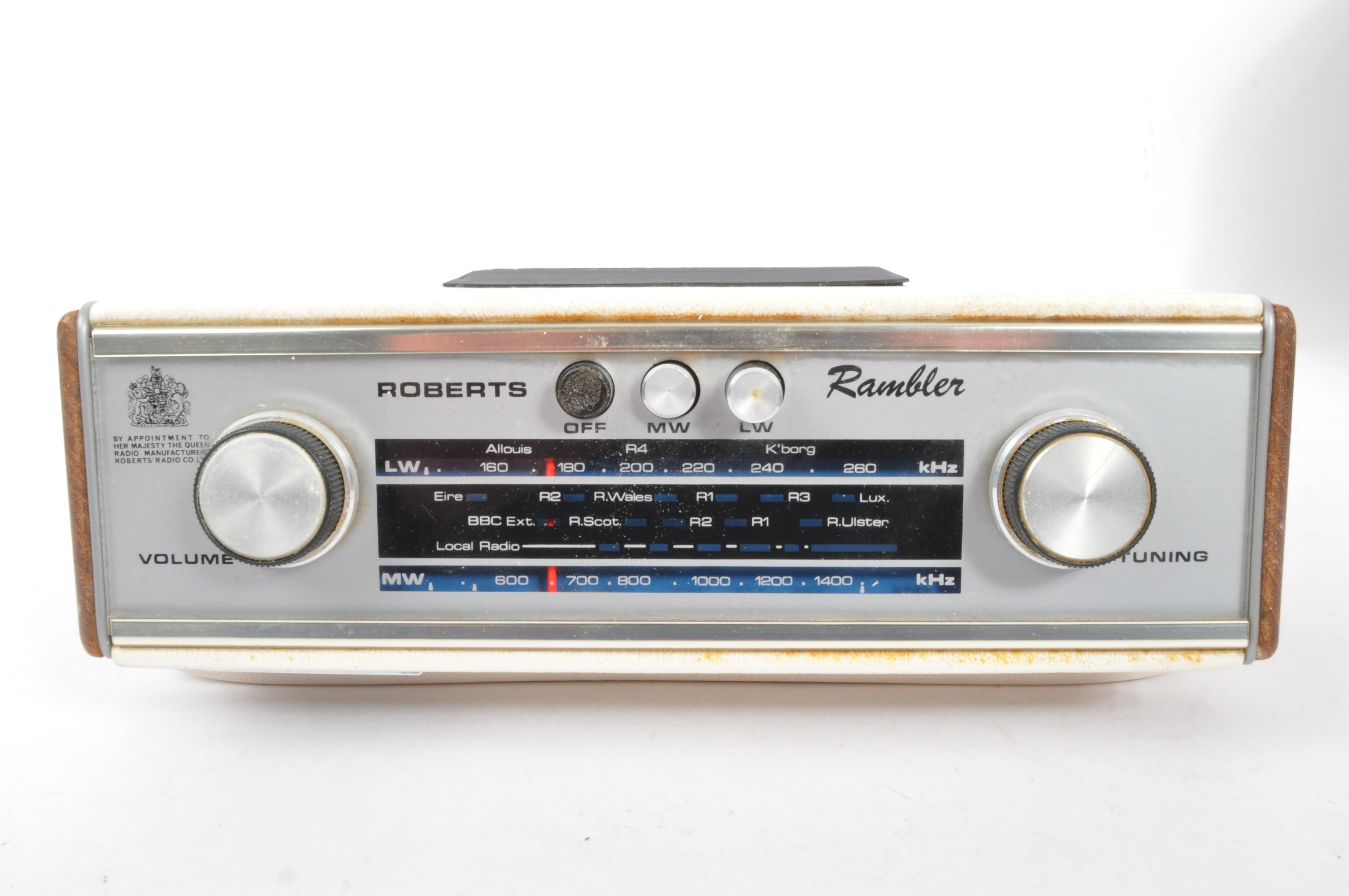 COLLECTION OF RETRO PORTABLE RADIOS & ALARM CLOCKS - Image 6 of 8