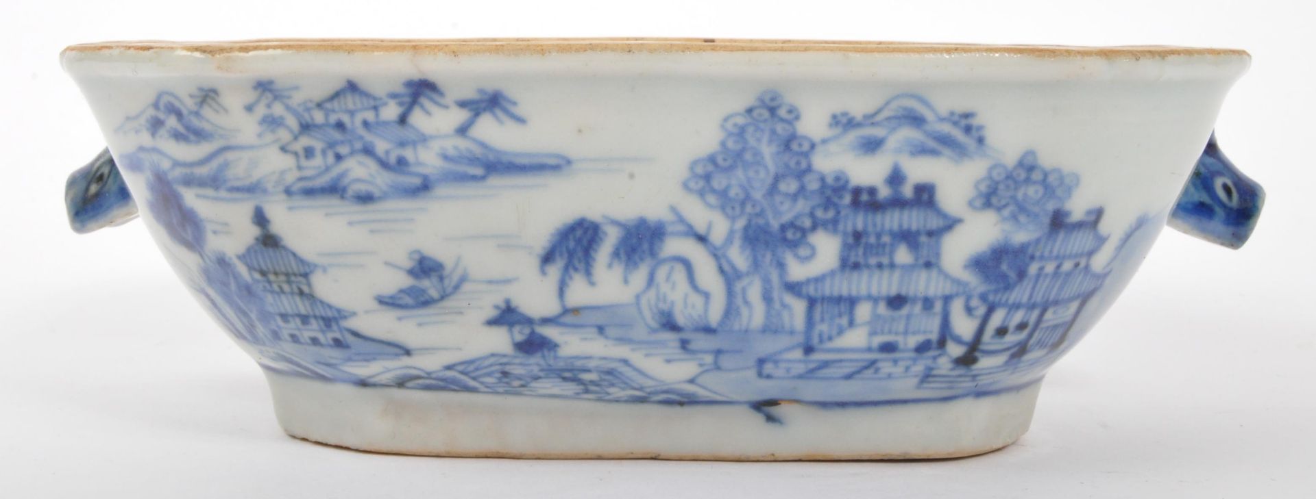 19TH CENTURY CHINESE BLUE & WHITE CHINA DISH - Image 2 of 5