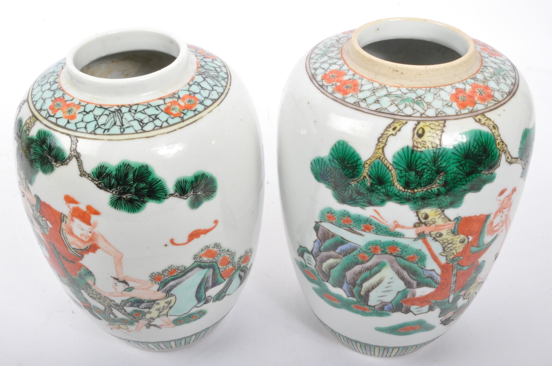 PAIR OF LATE 19TH CENTURY CHINESE PORCELAIN FAMILLE VERT VASES - Image 4 of 5