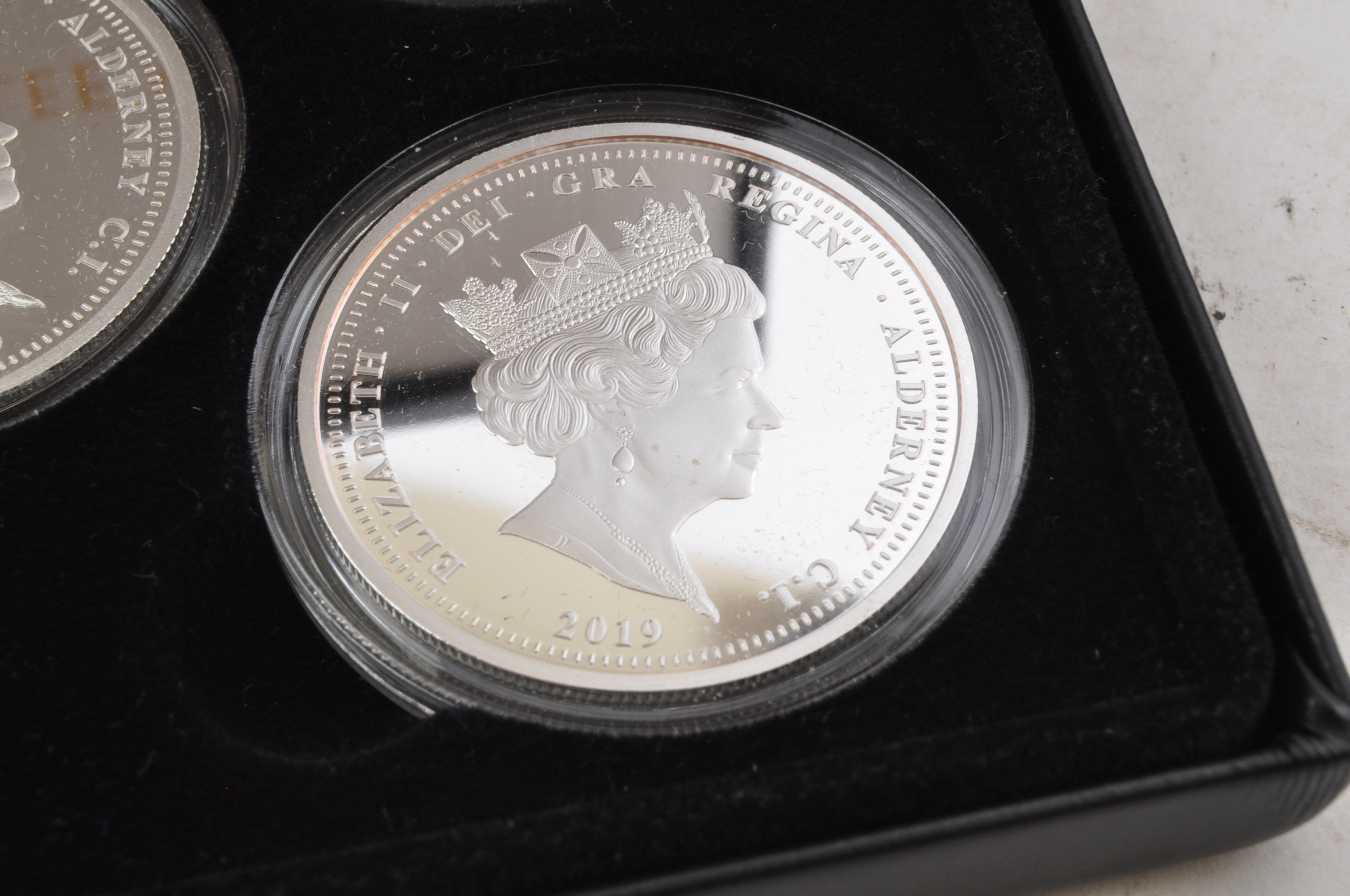 TWO JUBILEE MINT 2019 ANNIVERSARY SILVER PROOF COIN SETS - Image 7 of 7