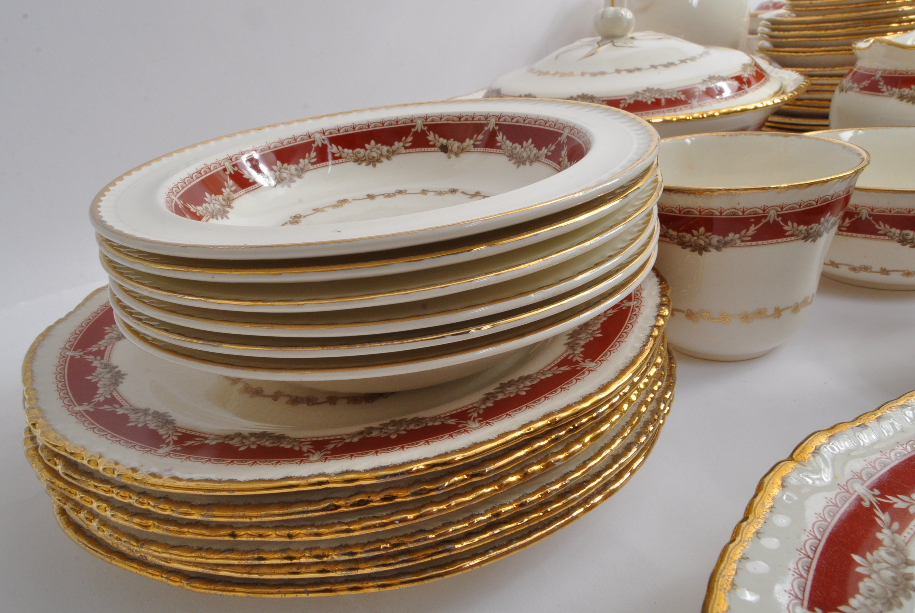 LARGE RIDGWAY CERAMIC TEA DINNER SERVICE - Image 4 of 6