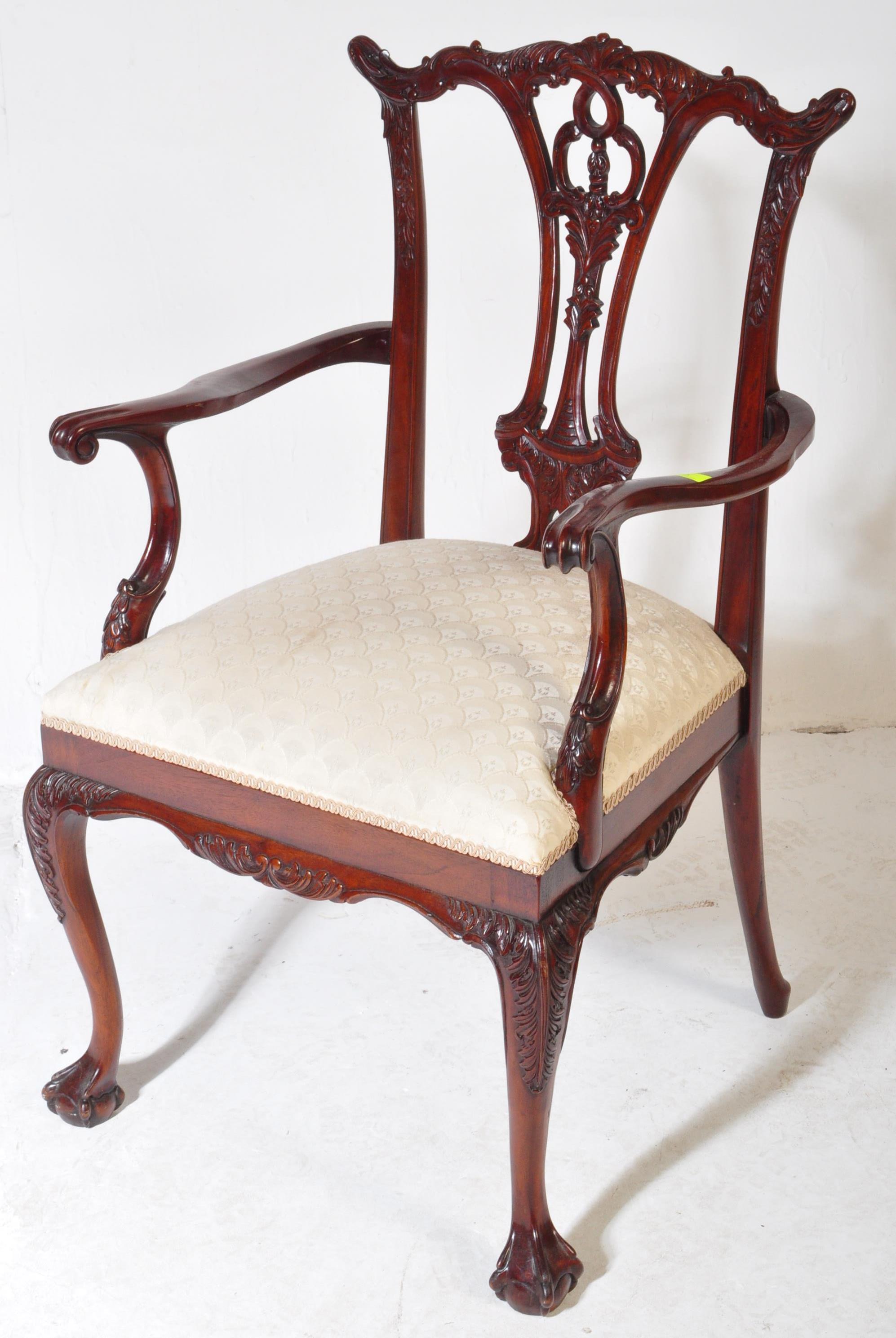 EARLY 20TH CENTURY MAHOGANY CHIPPENDALE STYLE DESK CHAIR - Image 2 of 5