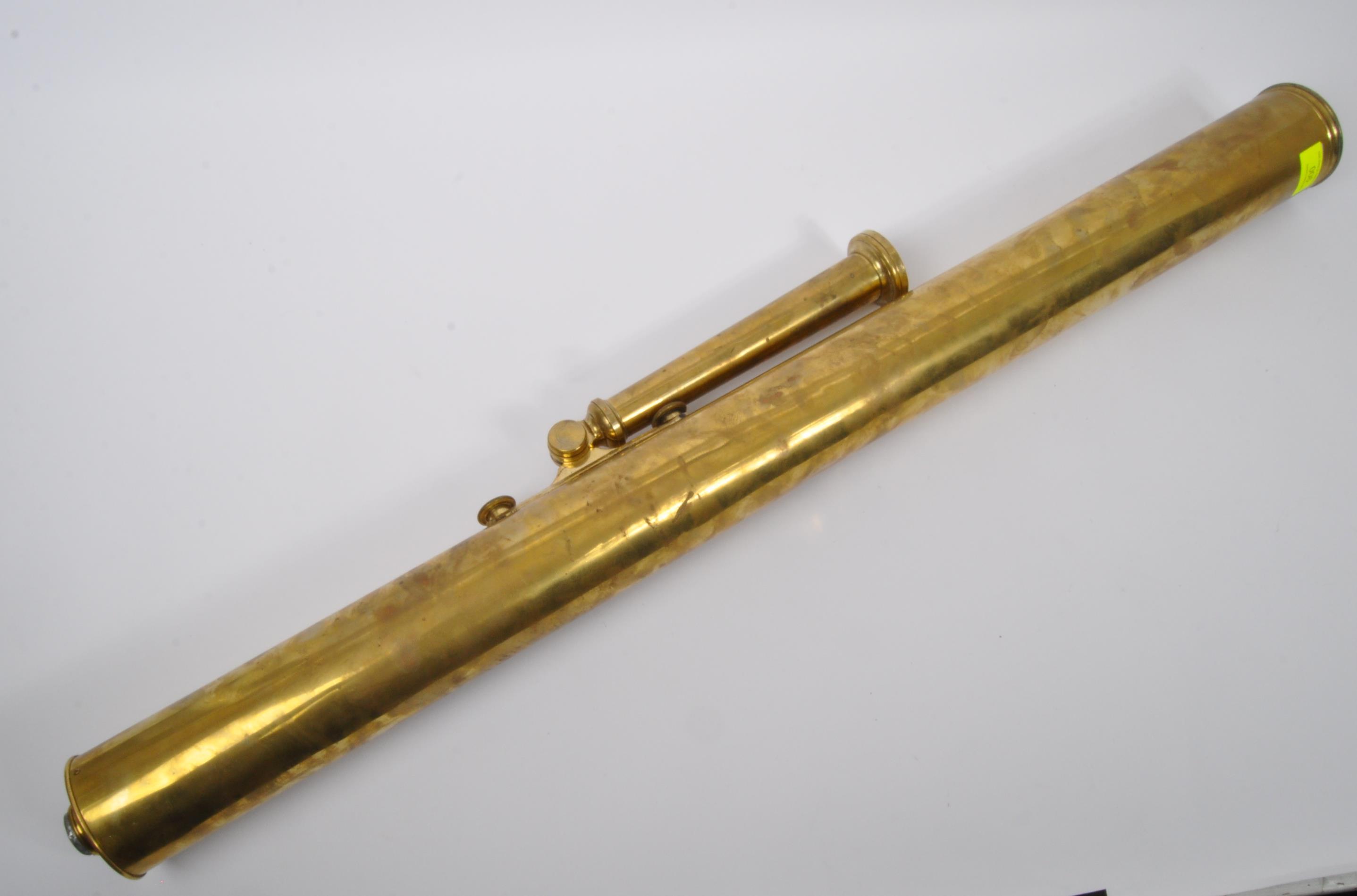 LARGE EARLY 19TH CENTURY BRASS TELESCOPE - Image 3 of 5