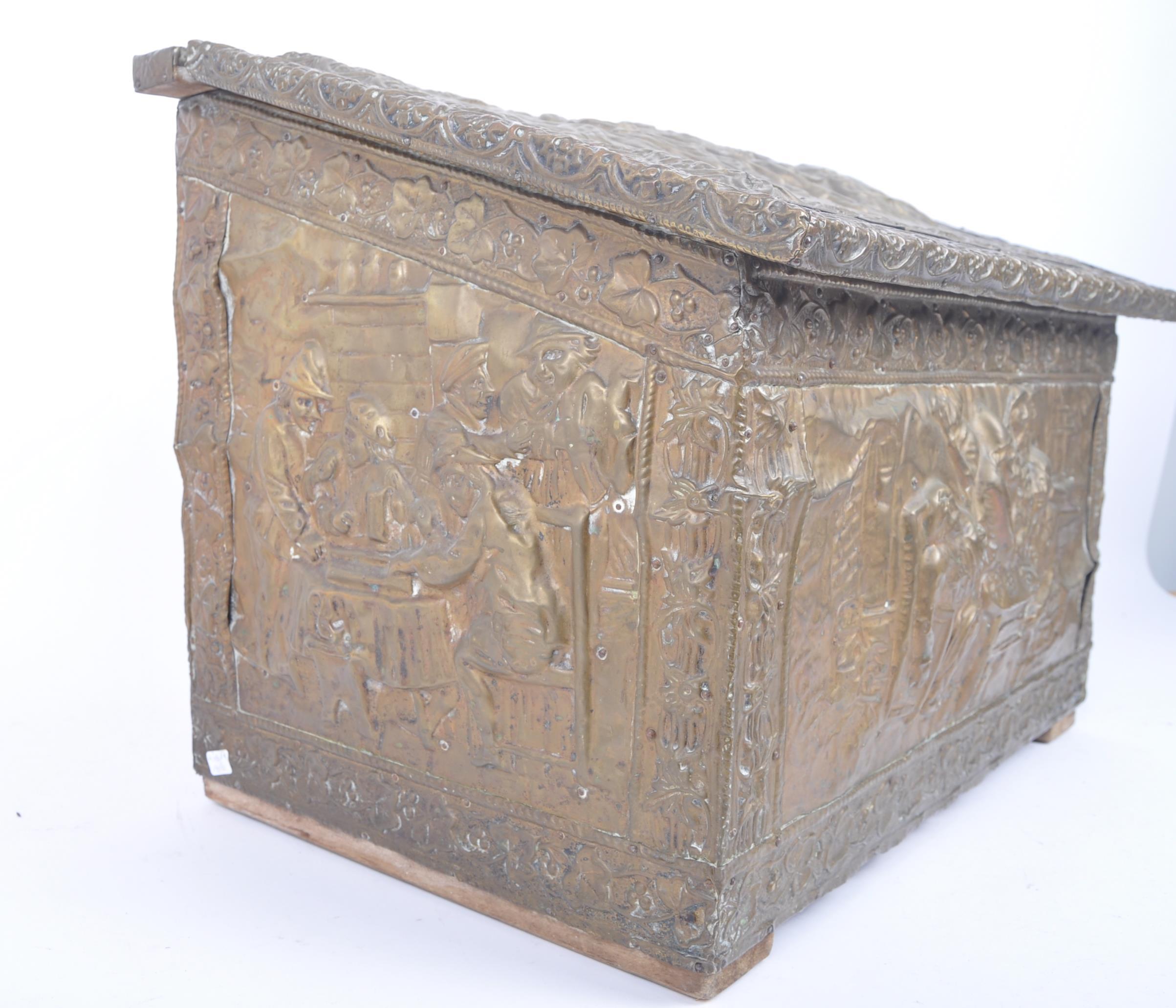 EARLY 20TH CENTURY EMBOSSED BRASS LOG - COAL BOX - Image 5 of 8