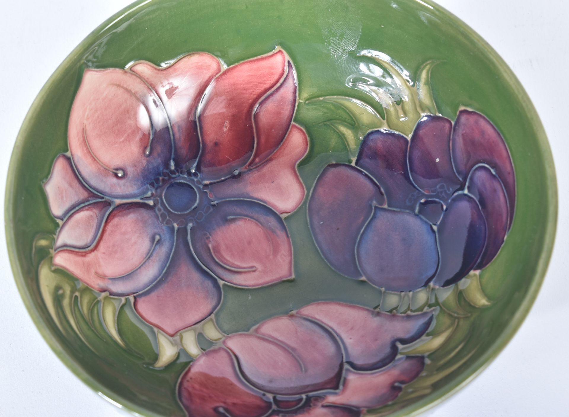 WILLIAM MOORCROFT - ANEMONE - HAND PAINTED BOWL - Image 3 of 5