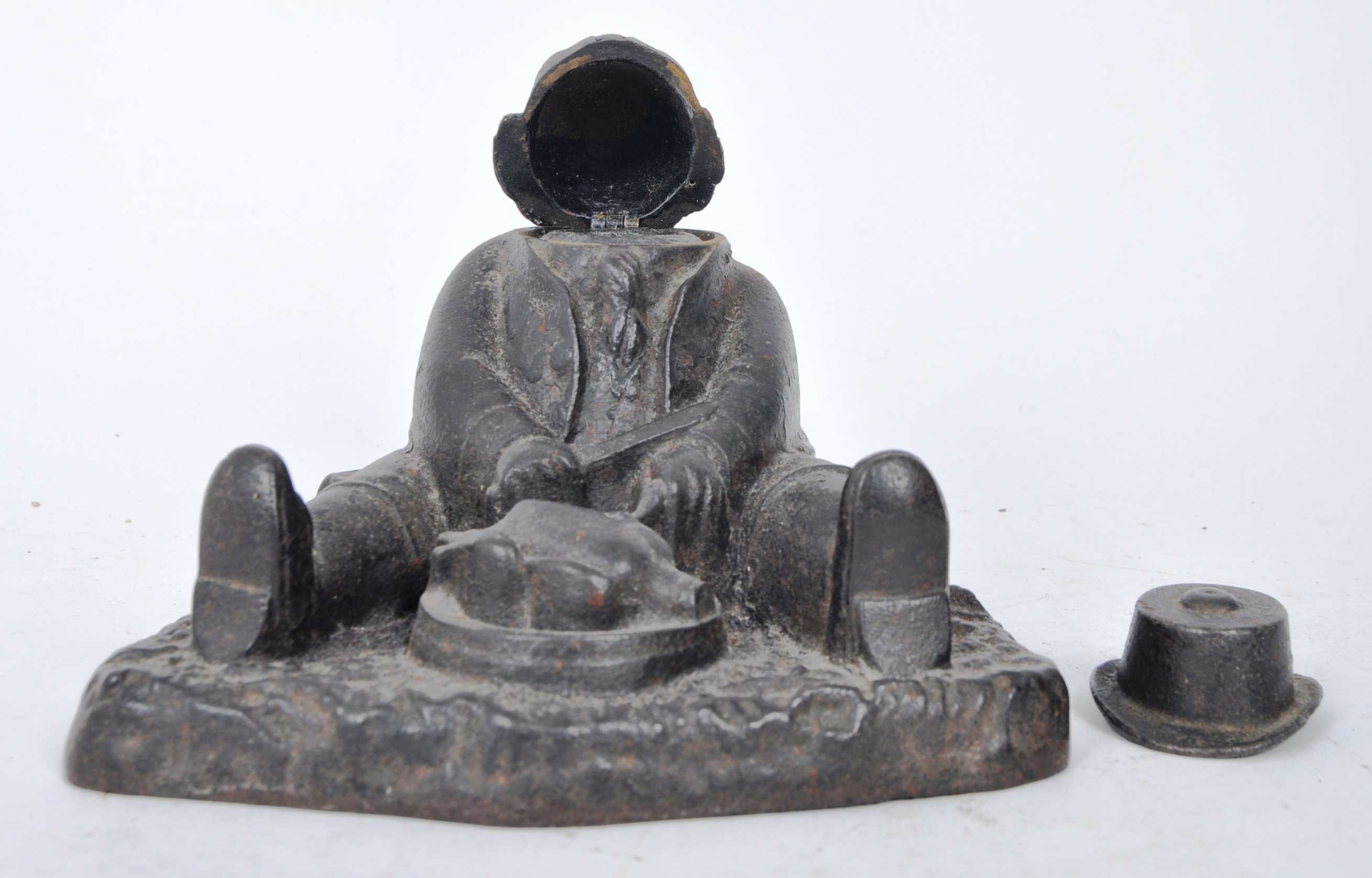 EARLY 20TH CENTURY CAST IRON INKWELL AS DANIEL LAMBERT - Image 2 of 6