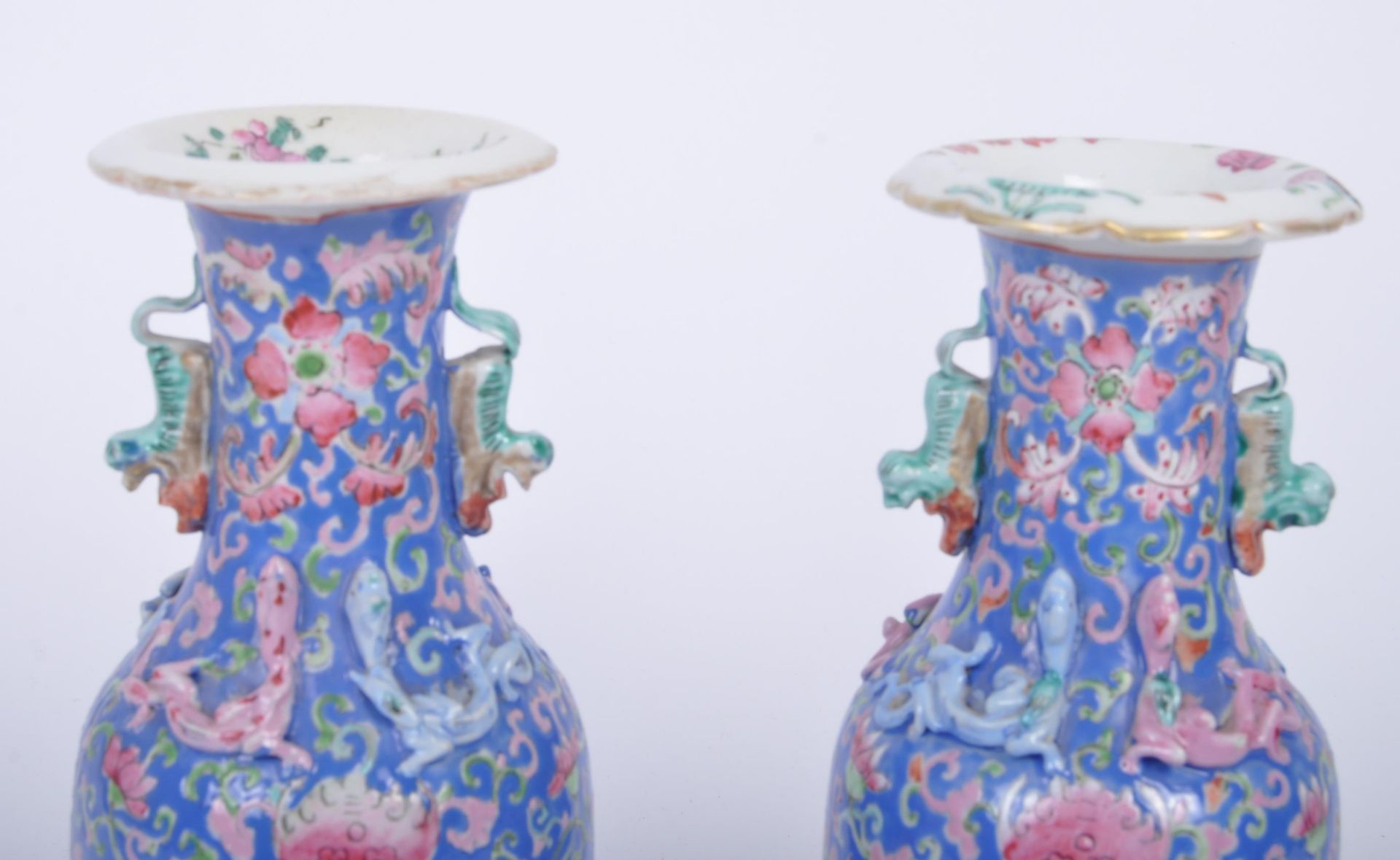 PAIR OF LATE 19TH CENTURY CHINESE CERAMIC FAMILLE ROSE VASES - Image 2 of 6
