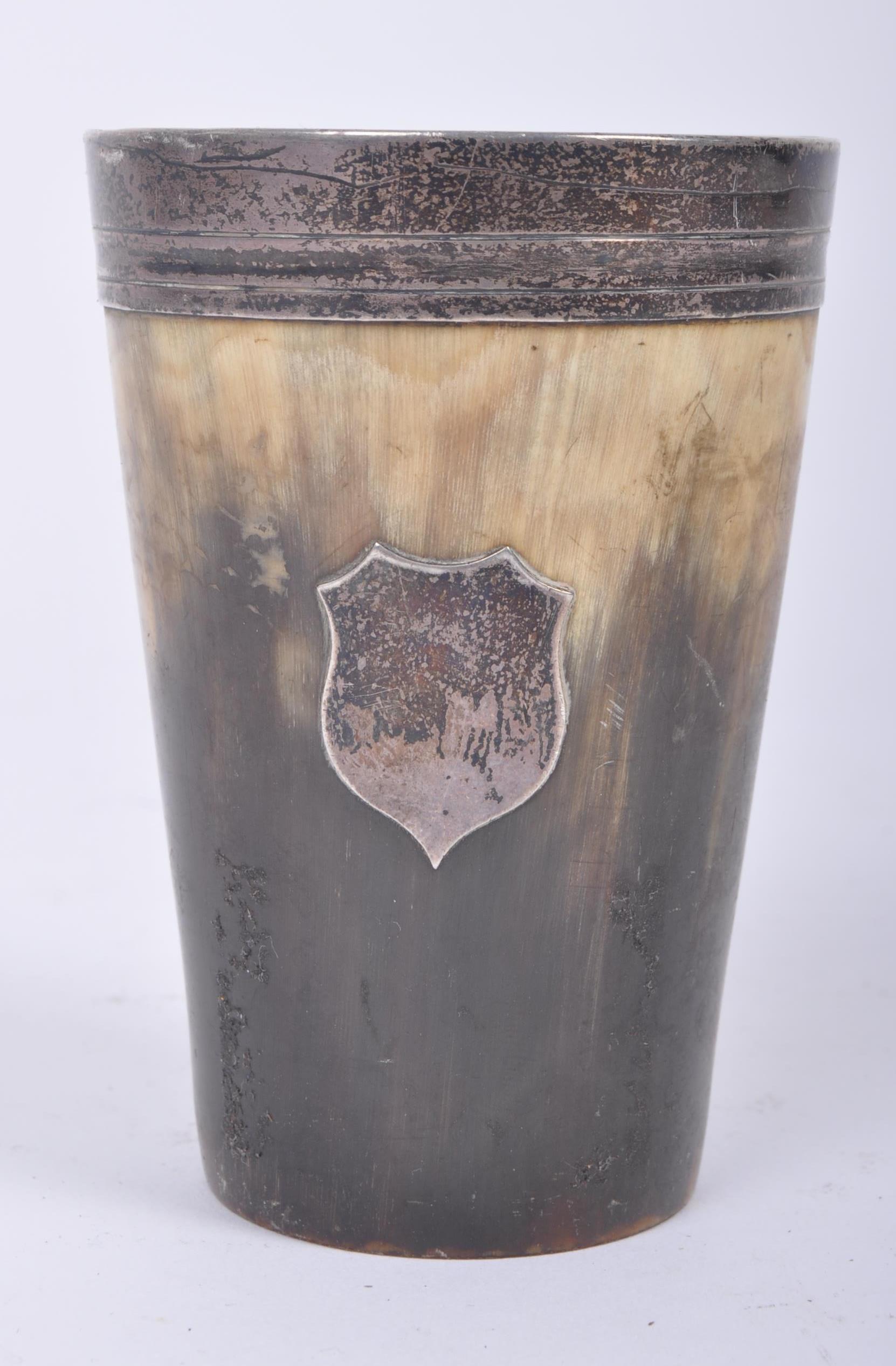 SILVER-COLLARED 19TH CENTURY VICTORIAN HORN BEAKER - Image 2 of 4