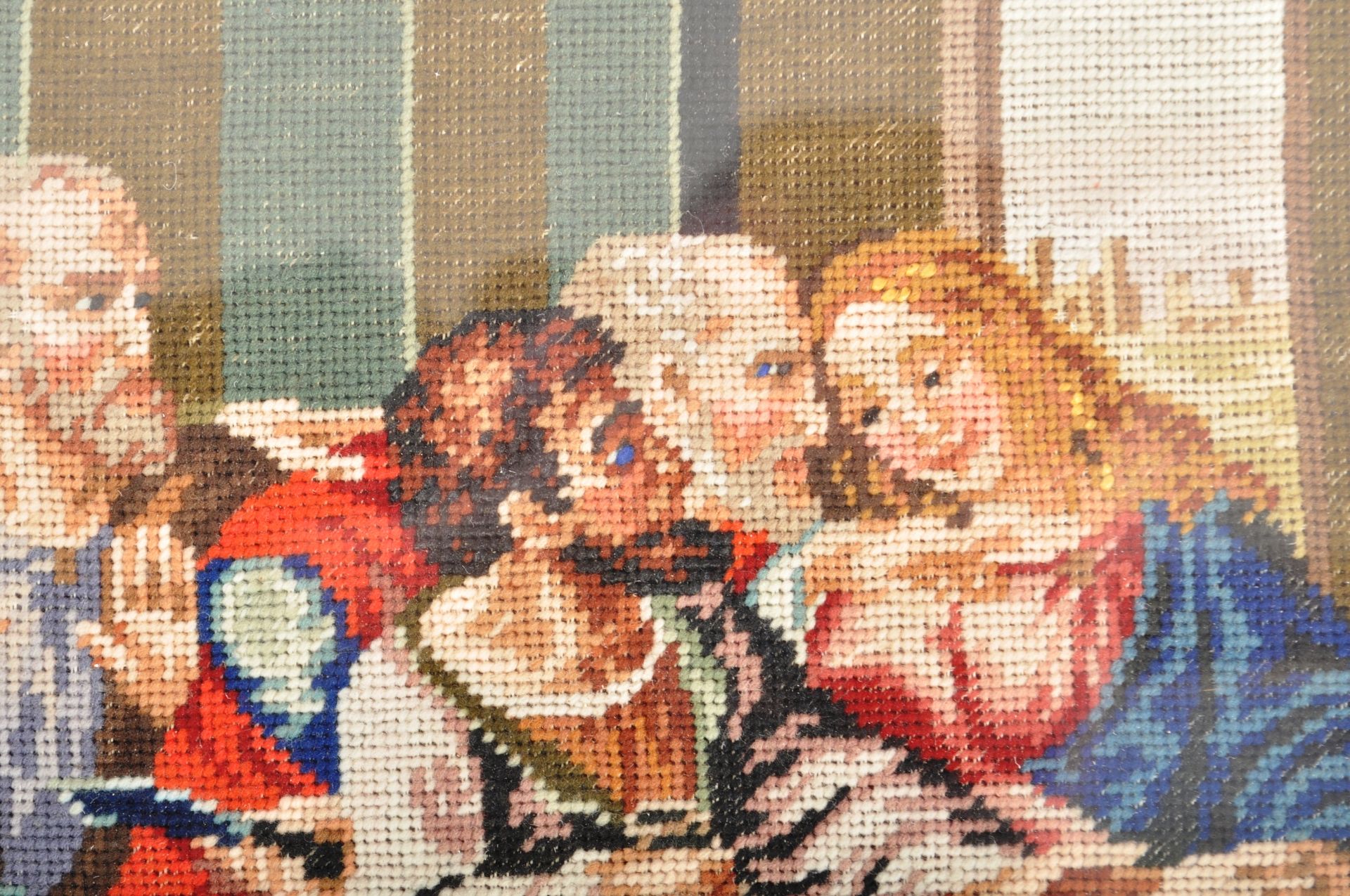 19TH CENTURY LAST SUPPER EMBROIDERED NEEDLEPOINT TAPESTRY - Bild 2 aus 8