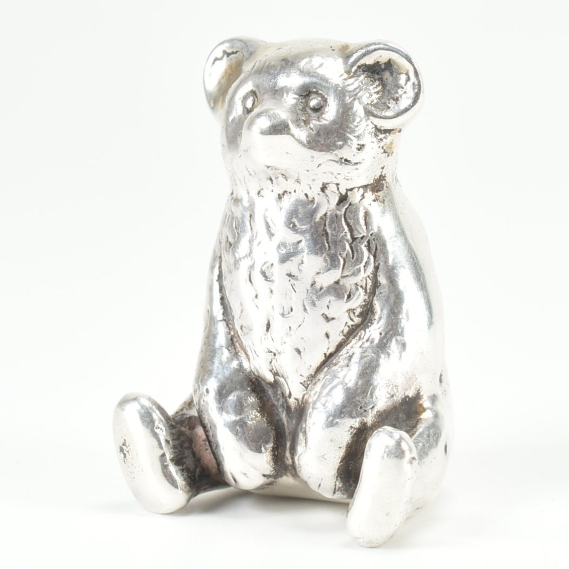 MID 20TH CENTURY WHITE METAL TEDDY BEAR FIGURE