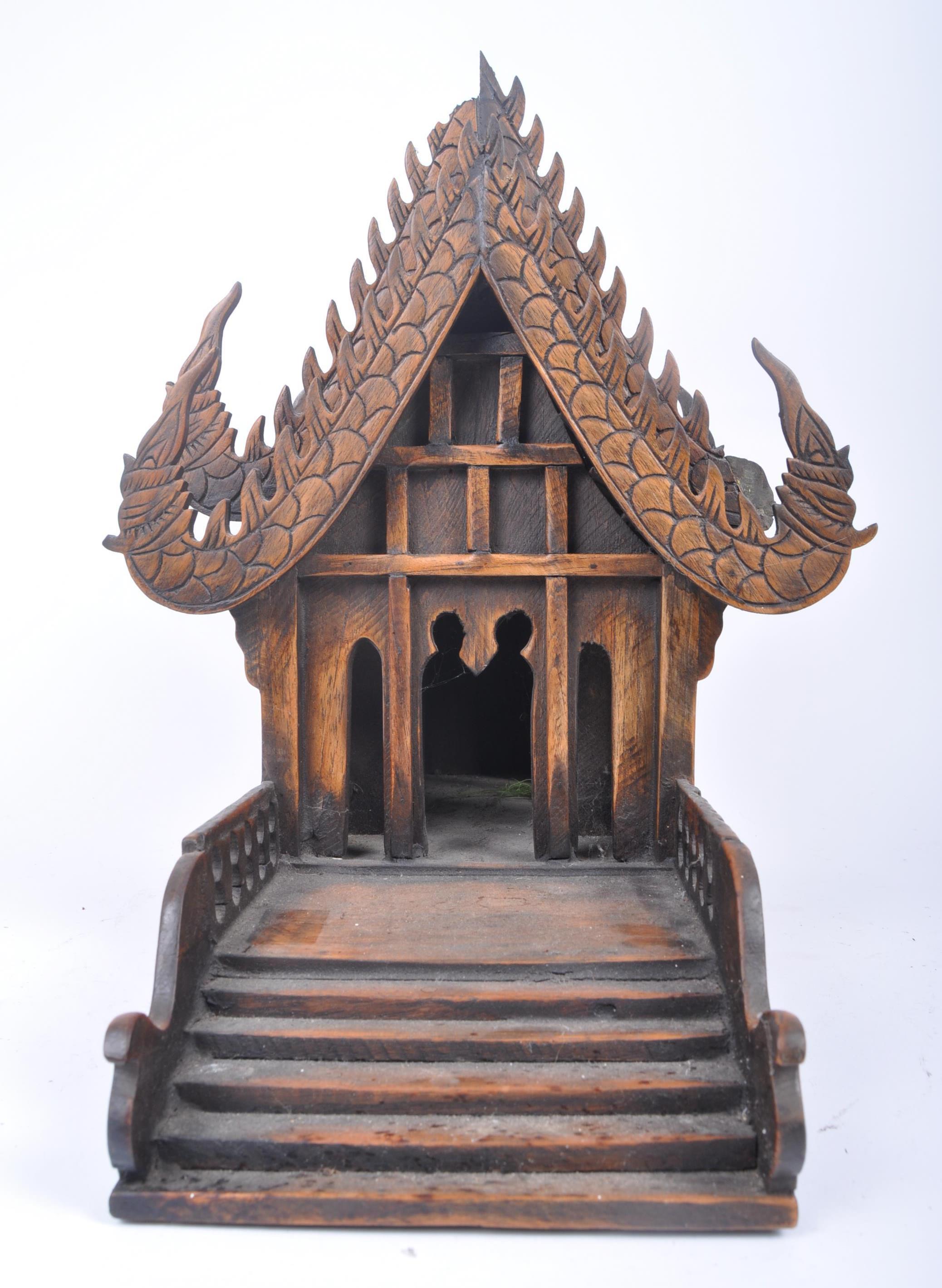 TEAK CHINESE - ASIATIC TEAK HAND MADE SPIRIT HOUSE MODEL - Image 4 of 5