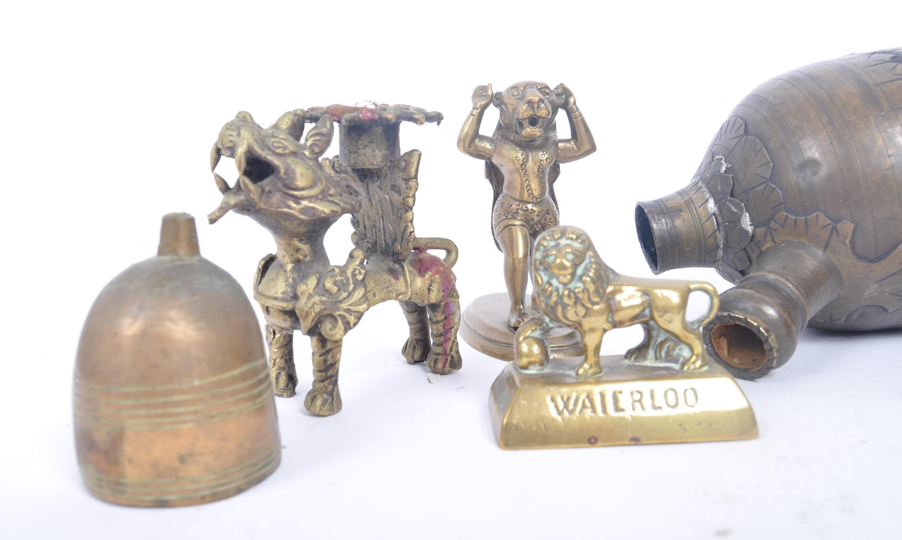 COLLECTION OF ASSORTED ANTIQUE & LATER BRASS ITEMS - Image 3 of 5