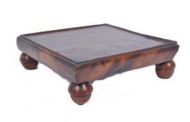 ANTIQUE MAHOGANY FOOTED POT STAND