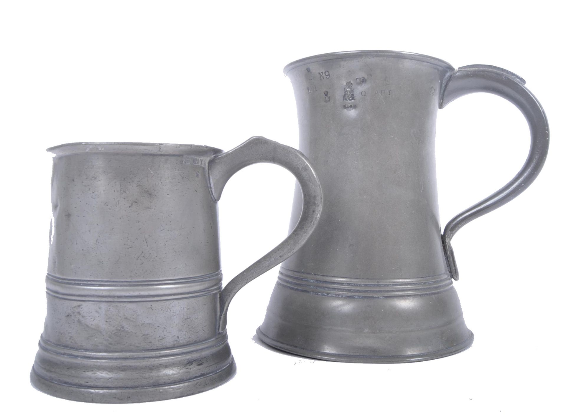 19TH CENTURY VICTORIAN LARGE PEWTER QUART TANKARD & OTHER