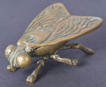 TOBACCIANA - 20TH CENTURY BRASS ASHTRAY IN THE FORM OF A FLY